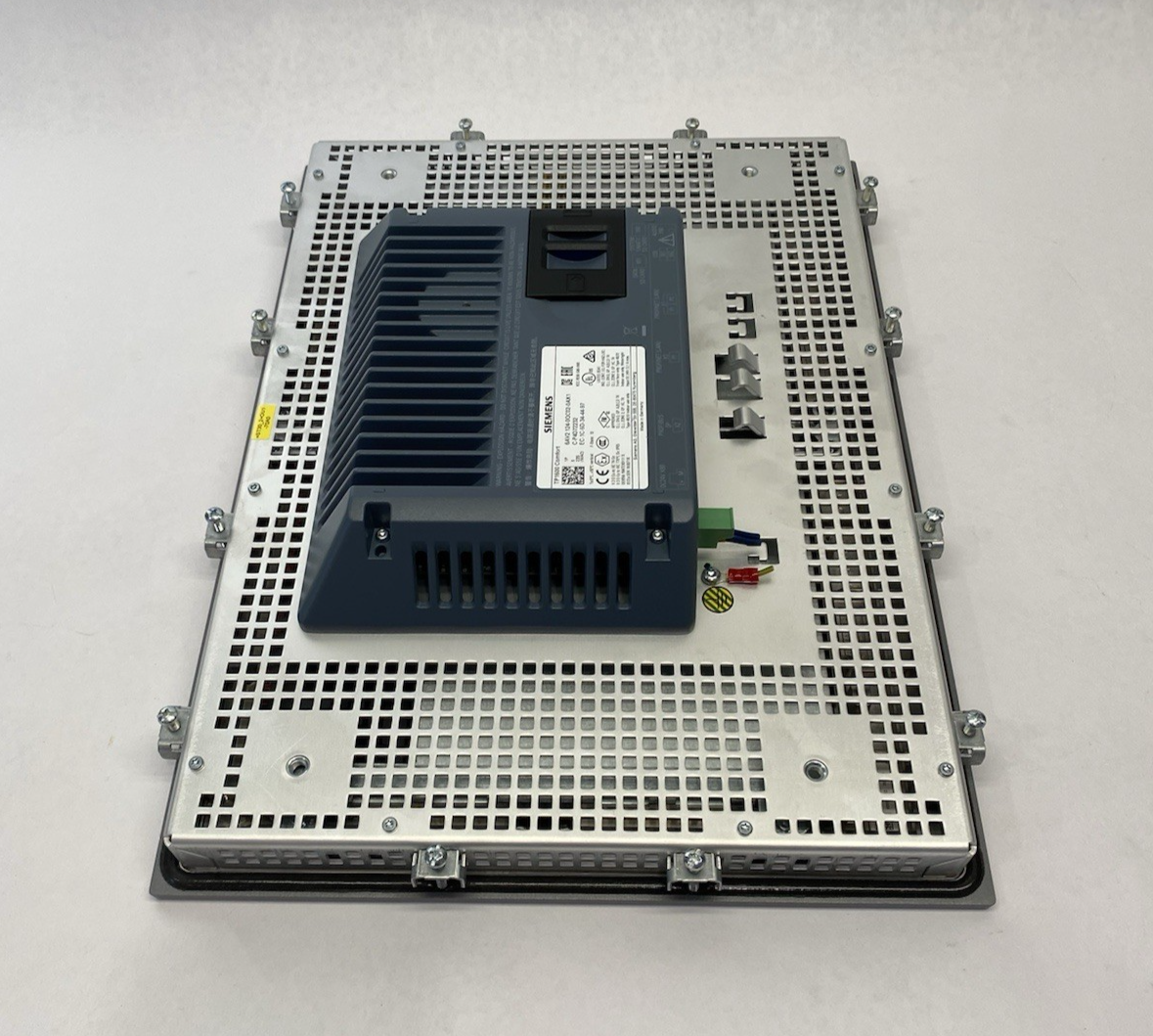Siemens 6AV2124-0QC02-0AX1 SIMATIC HMI TP1500 Comfort Touch Panel, 15" TFT Disp. - Maverick Industrial Sales