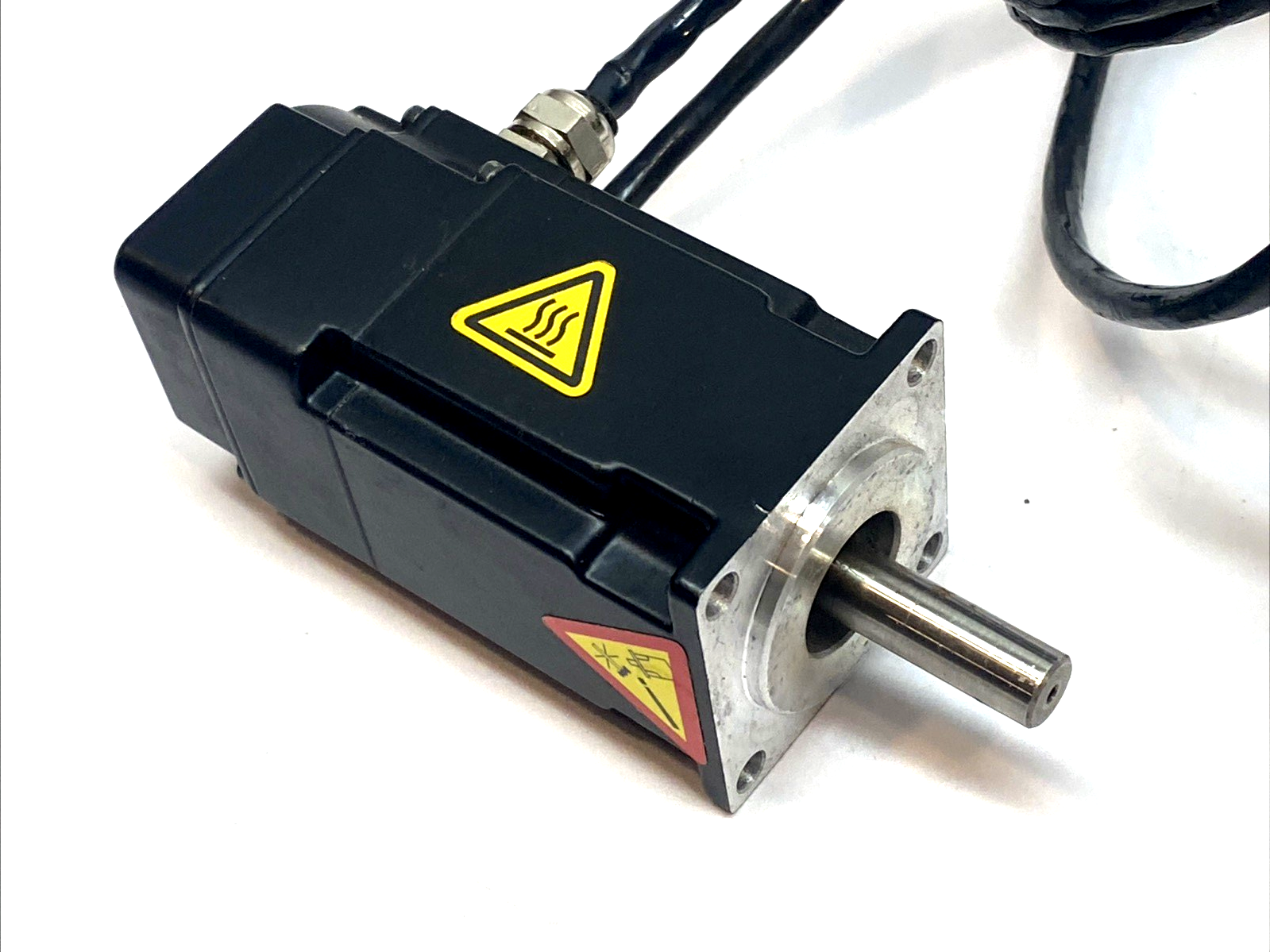 Kollmorgen AKM11B-ANCN2-00 AC Servo Motor 40mm - Maverick Industrial Sales