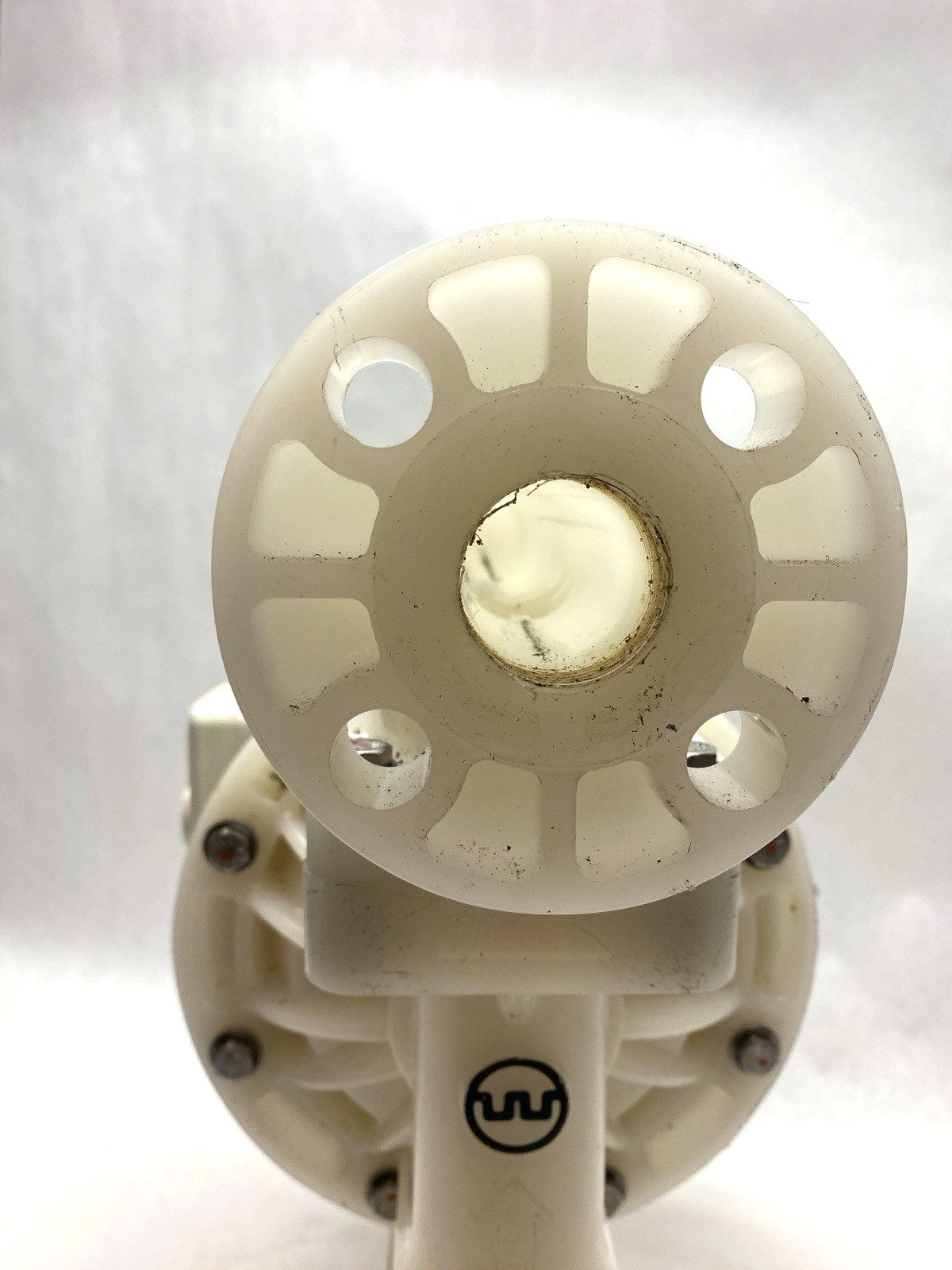 Wilden 02-10588 Pro-Flo 1" (25mm) Bolted Plastic Pneumatic Double Diaphragm Pump - Maverick Industrial Sales