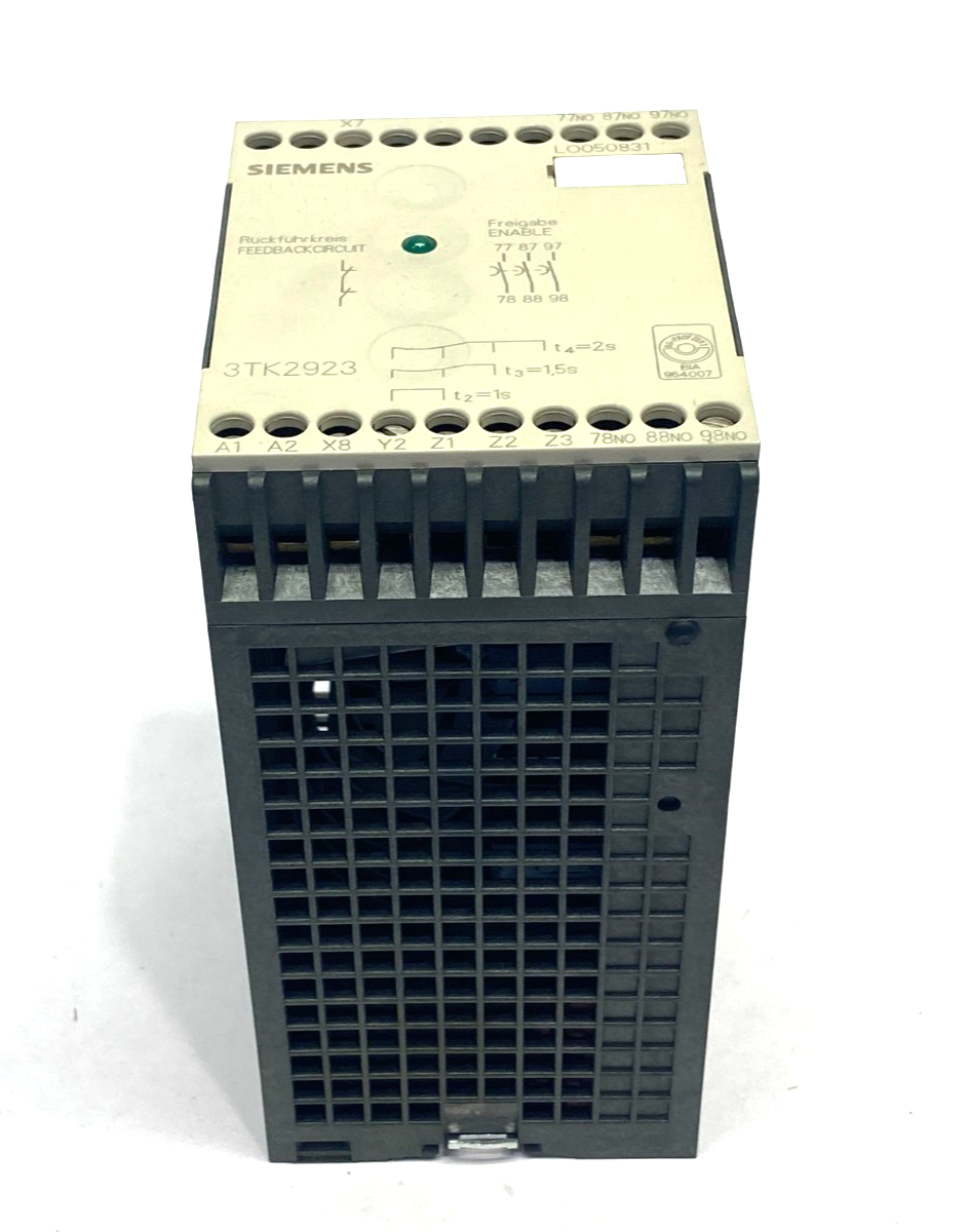 3TK2923-0BB4 | Siemens Adjustable Delay Module, 3-Circuits Delayed - Used - Maverick Industrial Sales