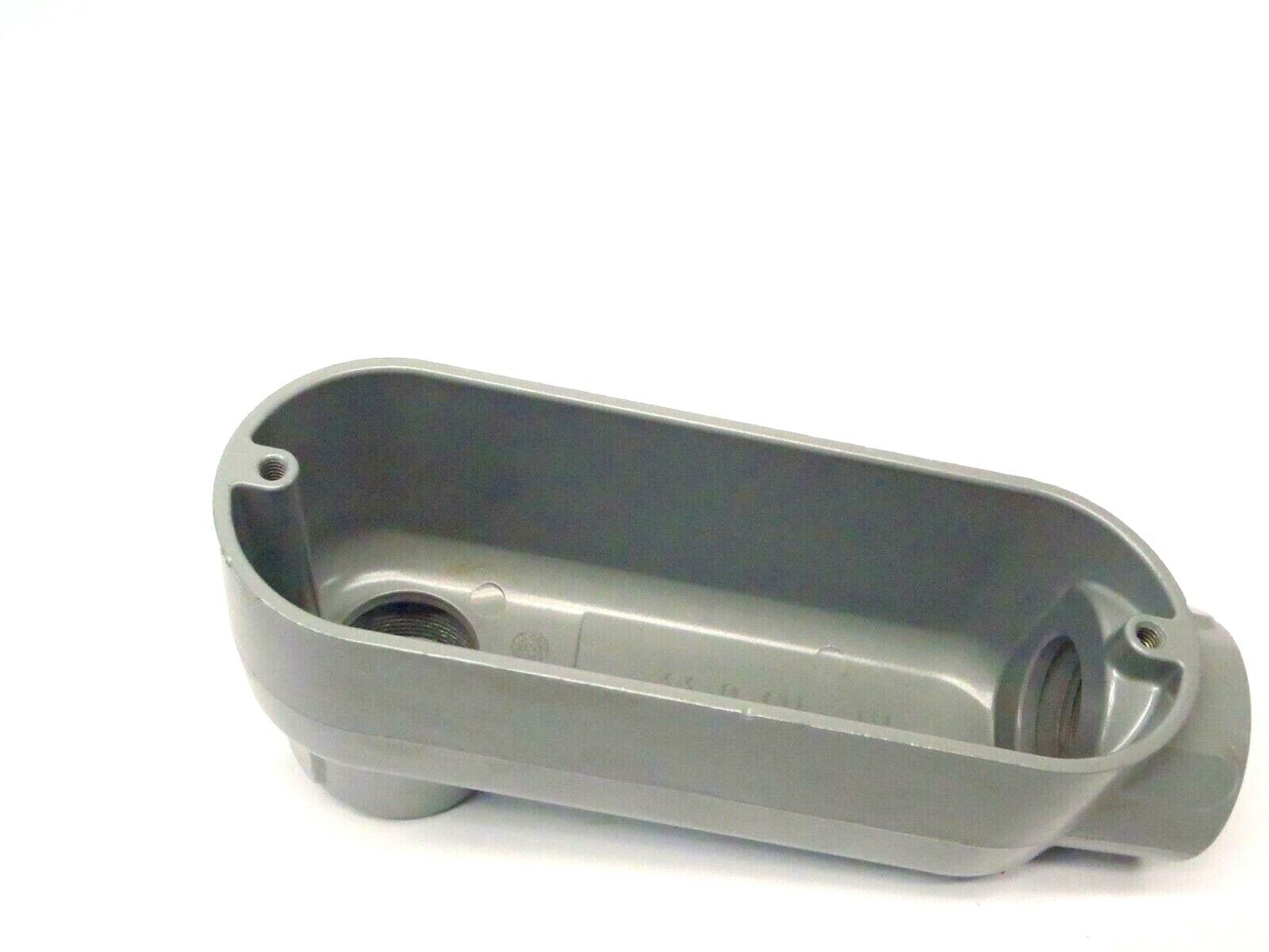 Appleton LB-125A Unilet LB Threaded 1-1/4 Hub Form 85 Conduit Outlet Body - Maverick Industrial Sales