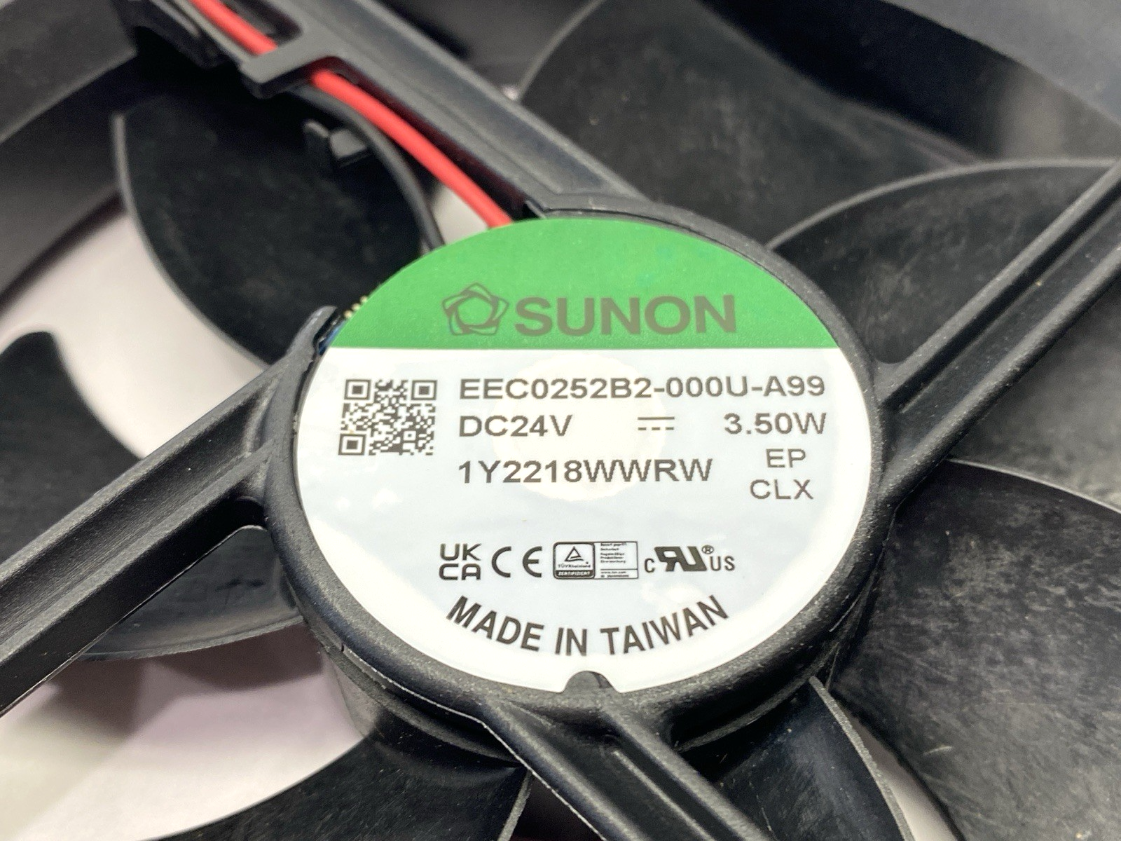 Sunon EEC0252B2-000U-A99 Axial Fan 24VDC - Maverick Industrial Sales