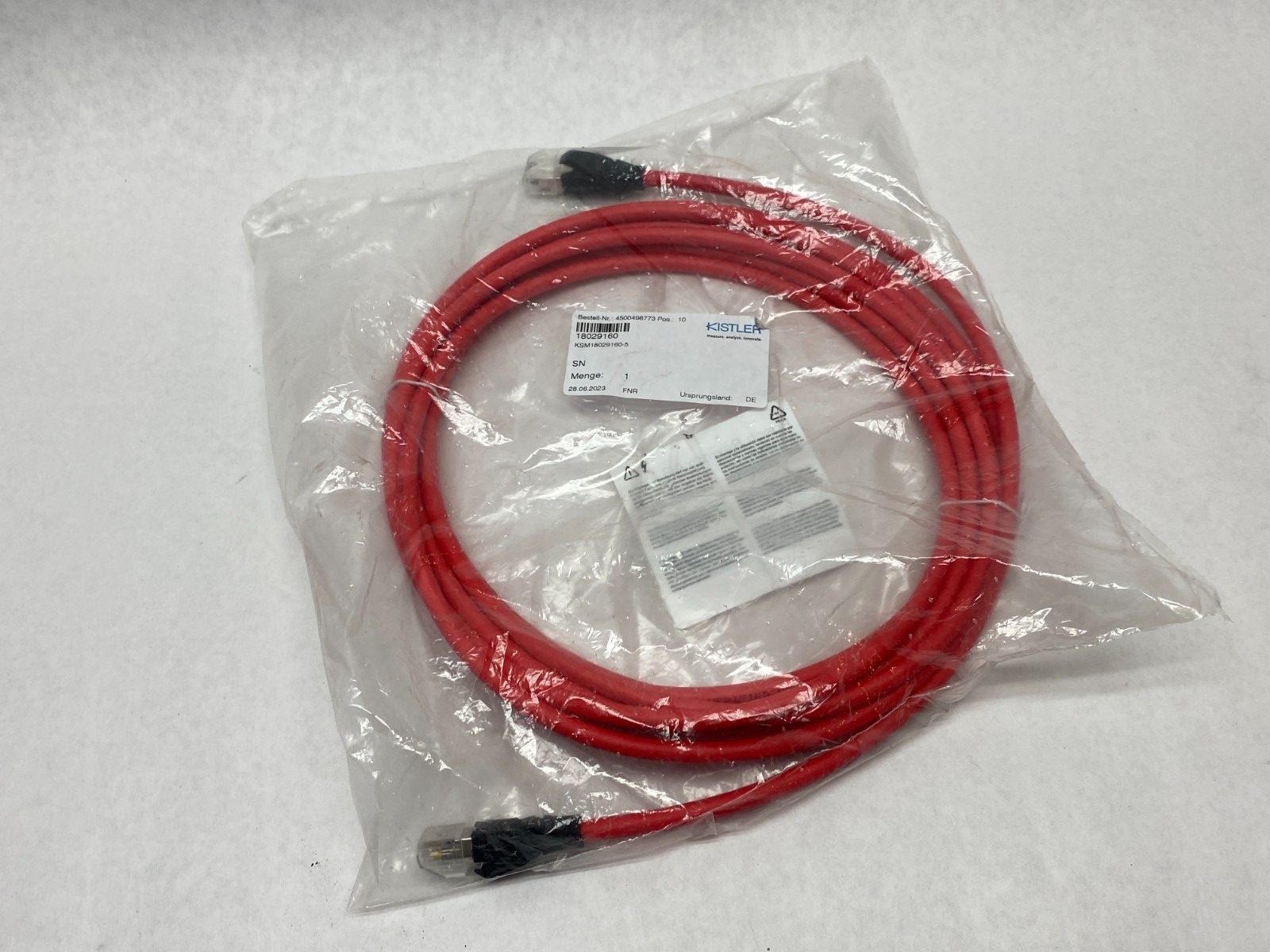 R911389205 | Bosch Rexroth SERCOS III Bus Cable 4-Pin Straight RKB0021/005,0 - New - Maverick Industrial Sales