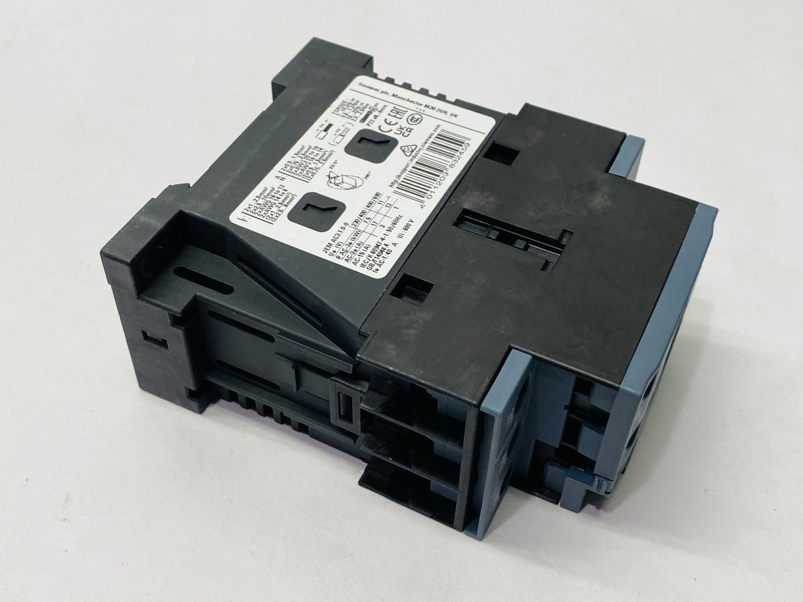 Siemens 3RT2025-1BB40 Contactor 3-Pole 17A 7.5kW 400V 24VDC - Maverick Industrial Sales