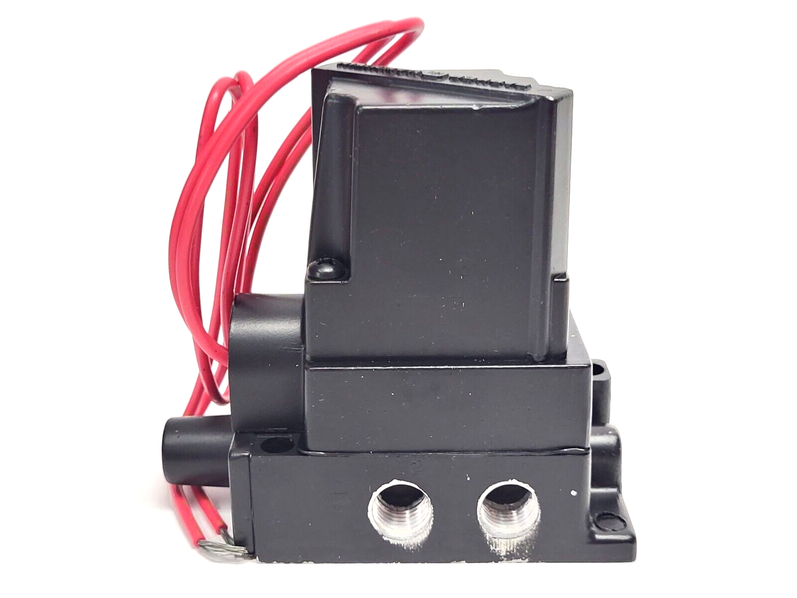 Parker Hannifin GG-200-25-M2A-FU 4-Way 2-Position Solenoid Valve 1/4" NPT 4-Port - Maverick Industrial Sales