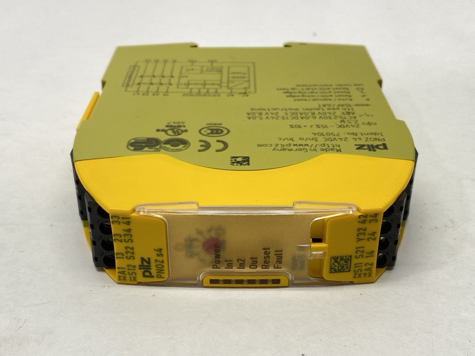 PNOZ s4 24VDC 3n/o 1n/c,750104 | Pilz PNOZ s4 24VDC 3n/o 1n/c Standalone Sigma Safety Relay 750104 - Used - Maverick Industrial Sales