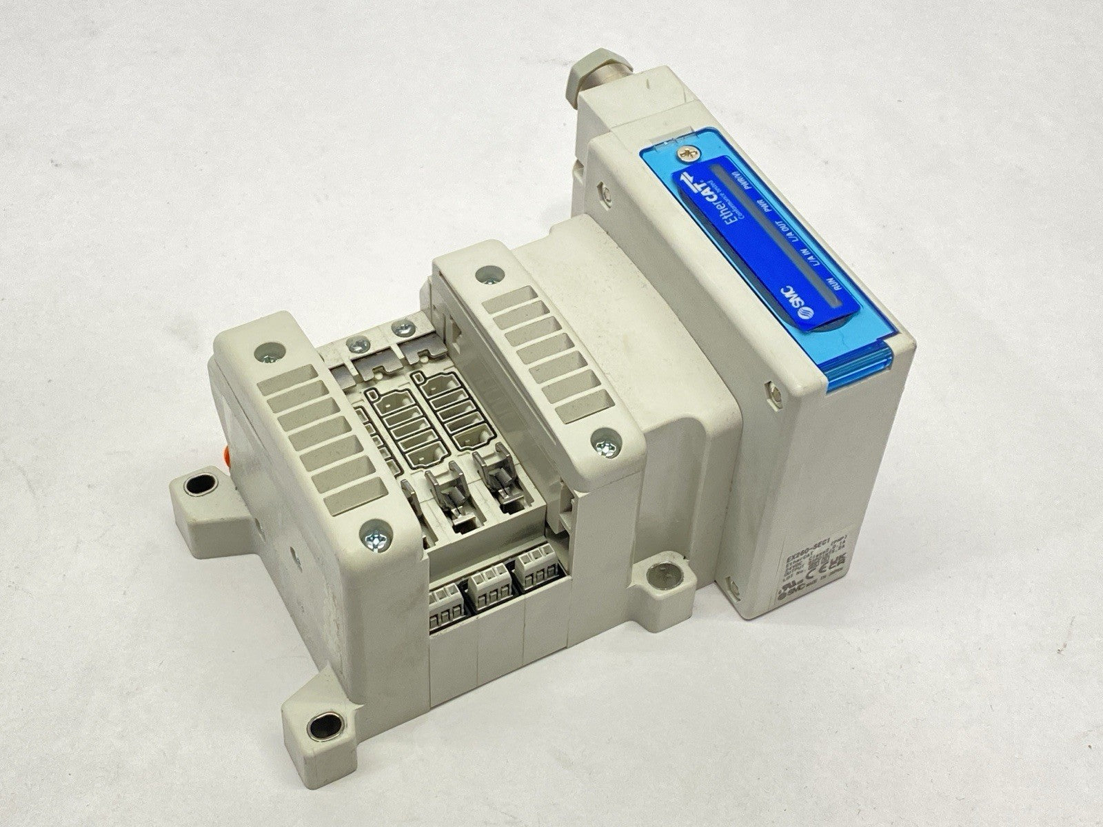 VV5QC11-03N3SDAN-S | SMC Pneumatic Plug-In Manifold 3-Station - Used - Maverick Industrial Sales
