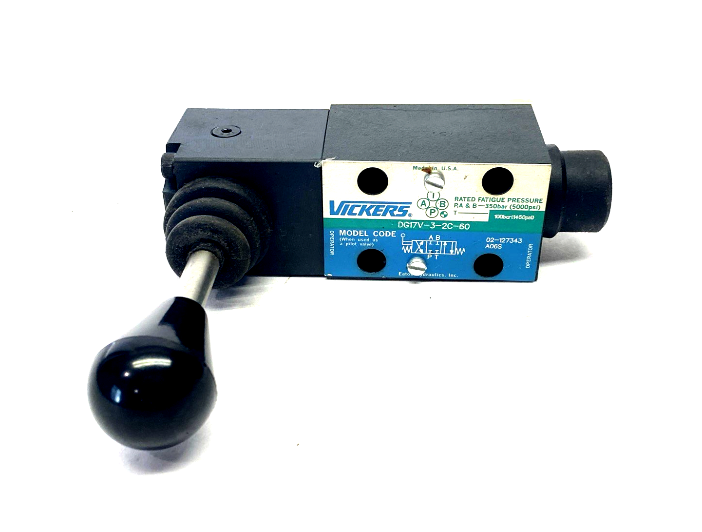 Vickers DG17V-3-2C-60 Lever Actuated Directional Control Valve - Maverick Industrial Sales