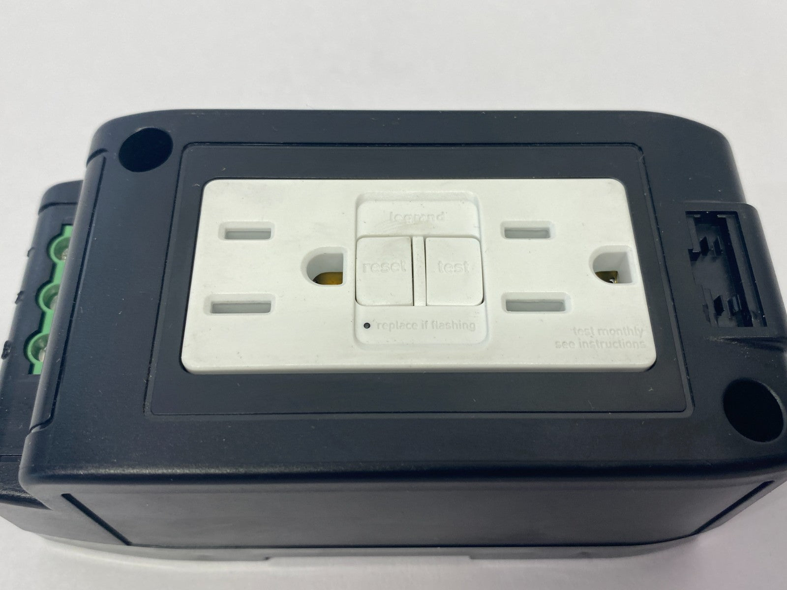 Murrelektronik 67980 Duplex Power Socket NEMA (GFCI) for DIN Rail - Maverick Industrial Sales