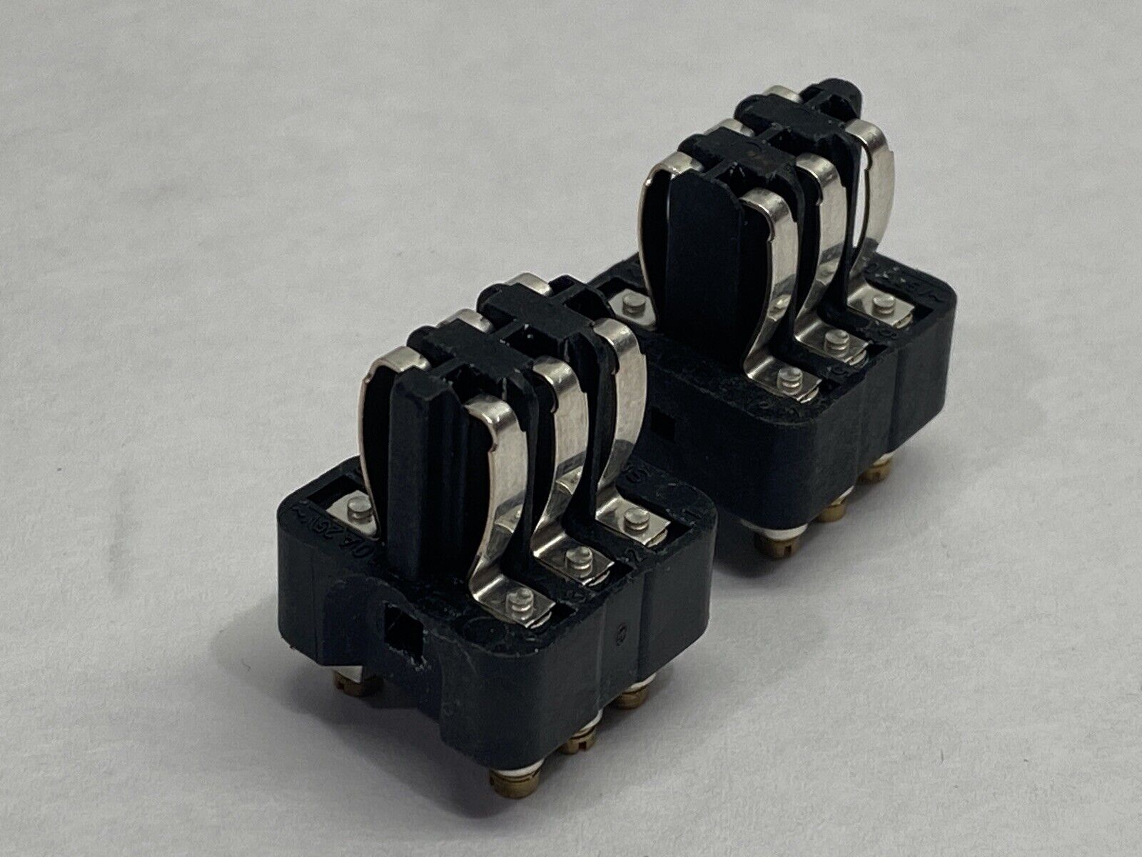 Harting 09700062813 Staf 06 Pos. F Terminal Insert Size 3A 6-Pin Female LOT OF 2 - Maverick Industrial Sales