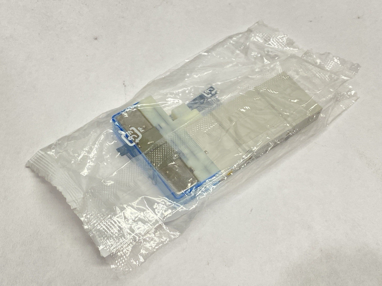 SY3400-5U1-NA | SMC Pneumatic Solenoid Valve 5-Port 24VDC - New - Maverick Industrial Sales