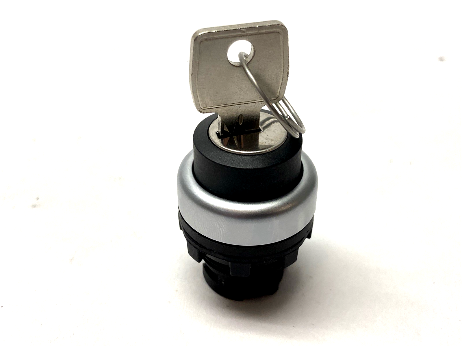 Pizzato E2 AC-DXBX1606 Keyed Selector Switch - Maverick Industrial Sales