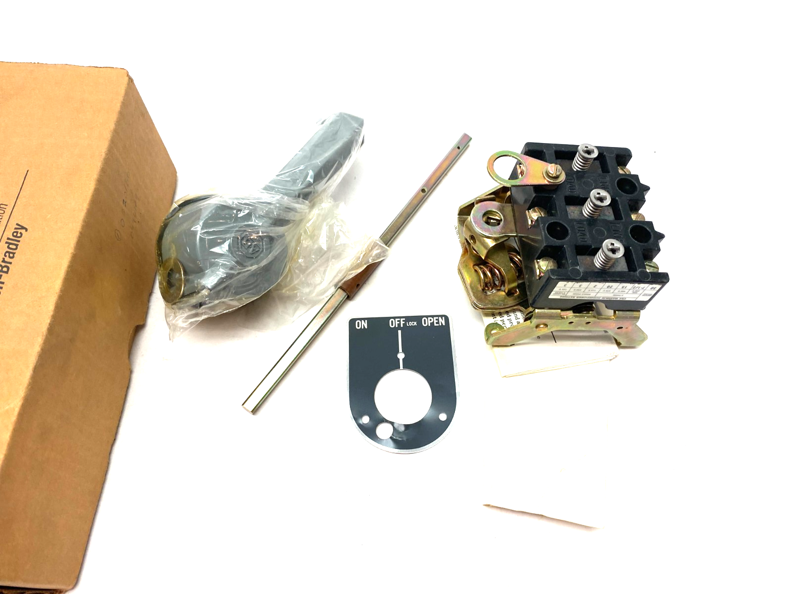 Allen Bradley 1494R-N30 Ser. A Rod Operated Disconnect Switch 30A, Rotary Op. - Maverick Industrial Sales