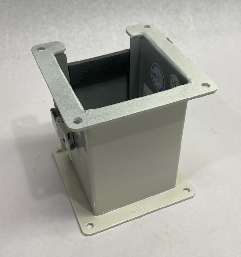 F44L06 | Hoffman nVent Lay-in Wireway Section Straight Hinged Cover PAINTED WHITE - New – Open box - Maverick Industrial Sales