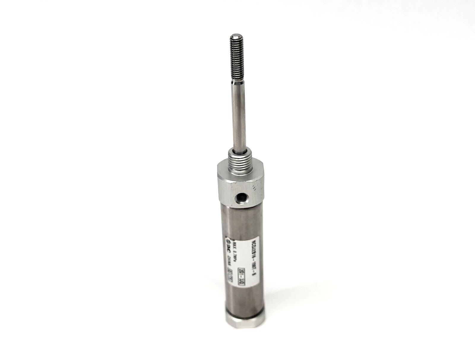 SMC NCDJ2B16-100T-B Pneumatic Cylinder 5/8" Bore 1" Stroke - Maverick Industrial Sales