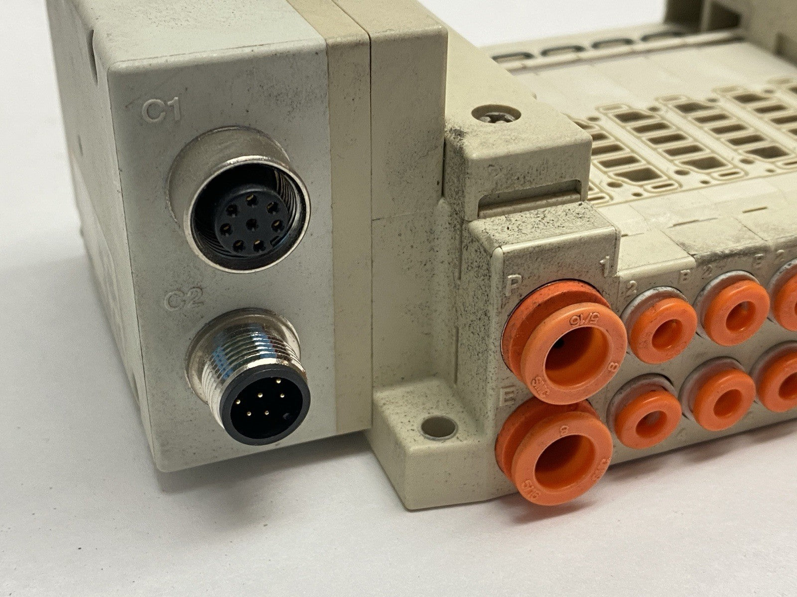 SMC 10-SS5V1-W10S0D-06U-N3 Pneumatic Manifold Assembly 6-Station - Maverick Industrial Sales