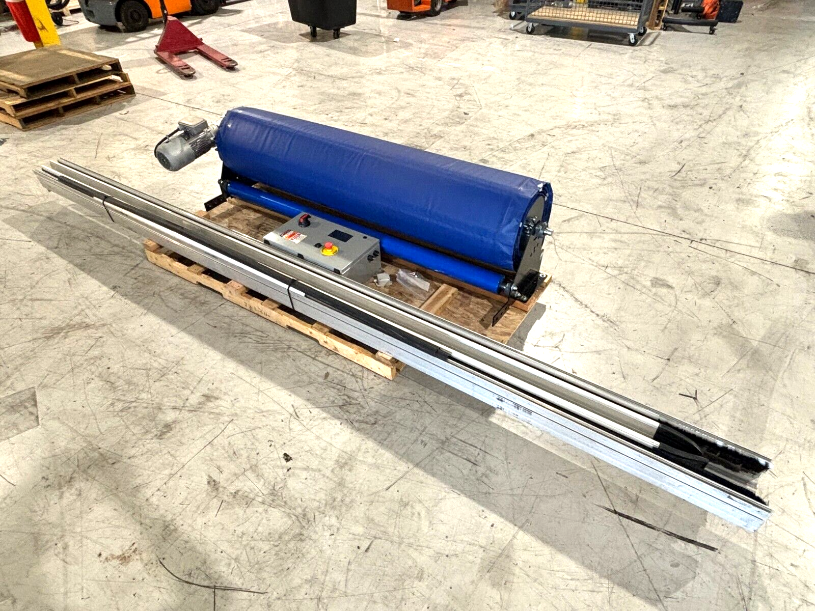 Albany Entre Matic RR300 Chill 6'x15' Insulated Power Rollup Door, 460V, ACS100 - Maverick Industrial Sales
