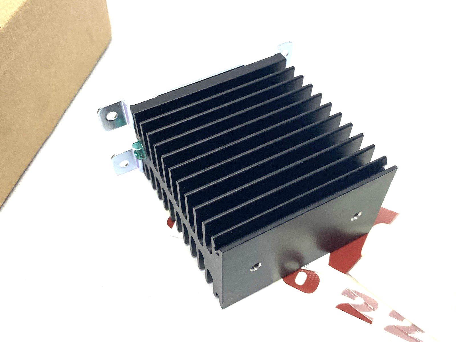 SSR-HS | Opto 22 Heatsink Block Assembly, for Solid State Relay - New – Open box - Maverick Industrial Sales