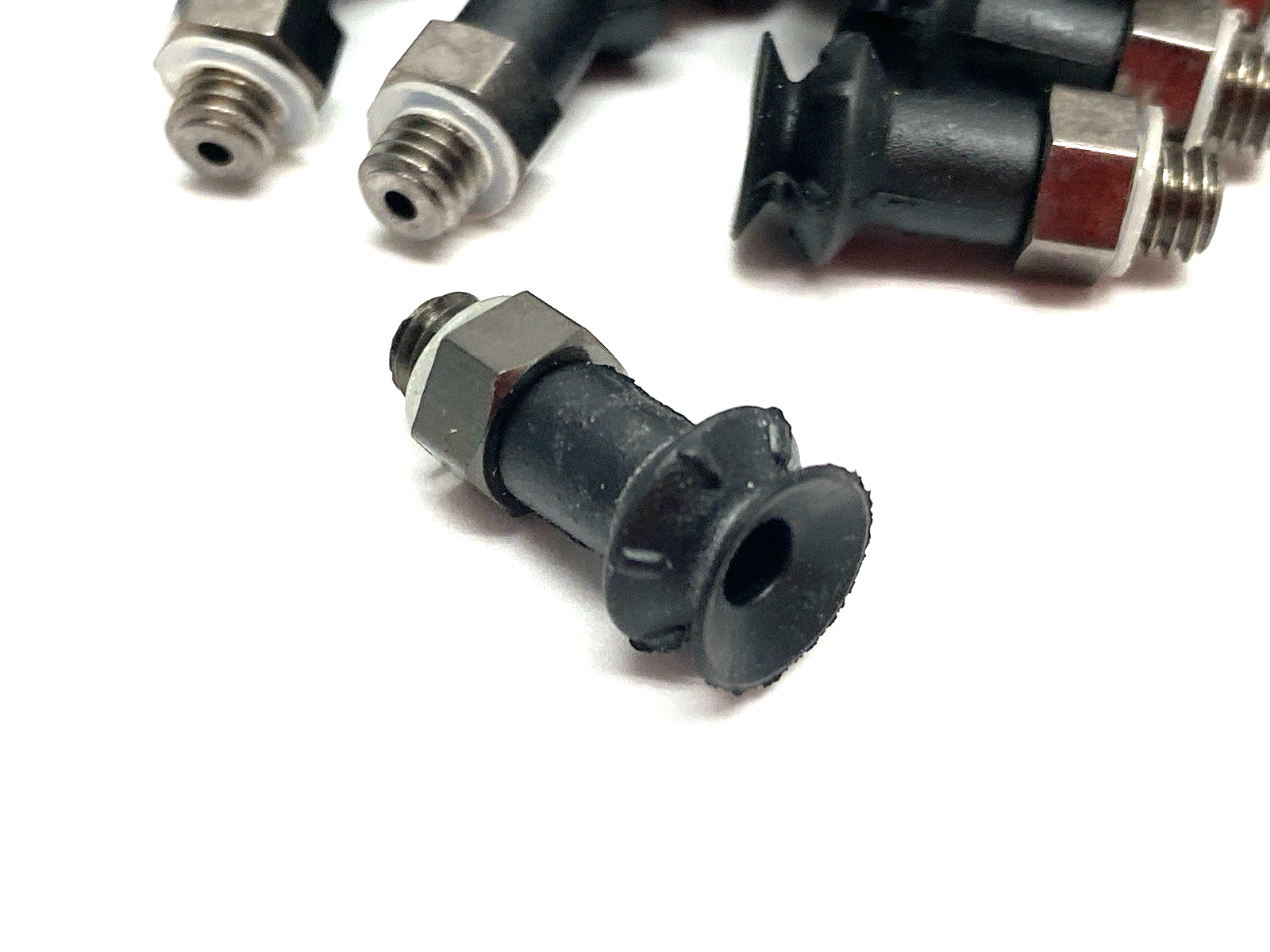 B8.10.01AB | Piab Round Bellows Suction Cup Black M5 Male, 3250083 LOT OF 40 - New – Open box - Maverick Industrial Sales