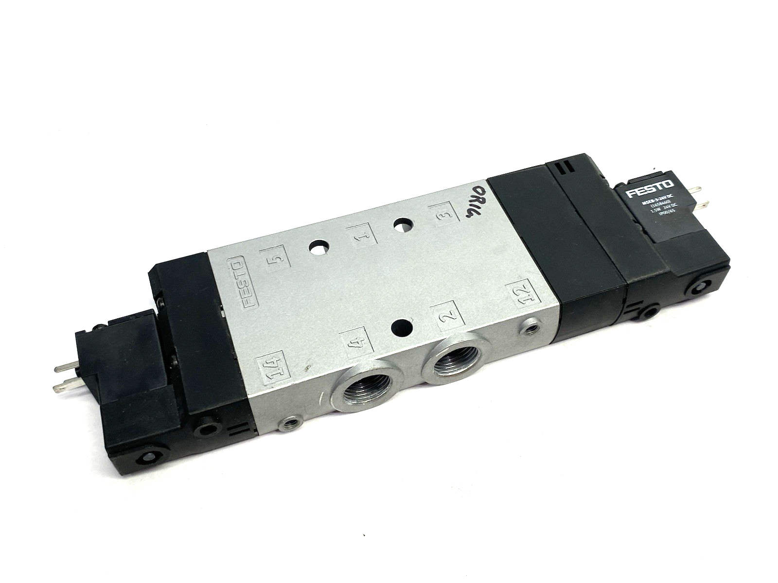 CPE24-M1H-5/3E-QS-12 | Festo Piston Gate Solenoid Valve, 5/3 Exhausted, 170279 - Used - Maverick Industrial Sales