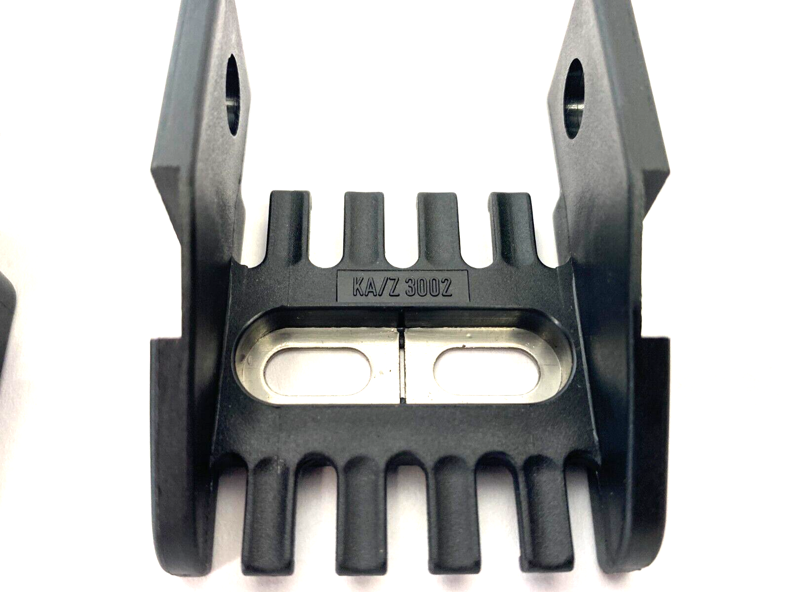 Murrplastik 030000008200 & 030000008300 Drag Chain Bracket Mount Set - Maverick Industrial Sales