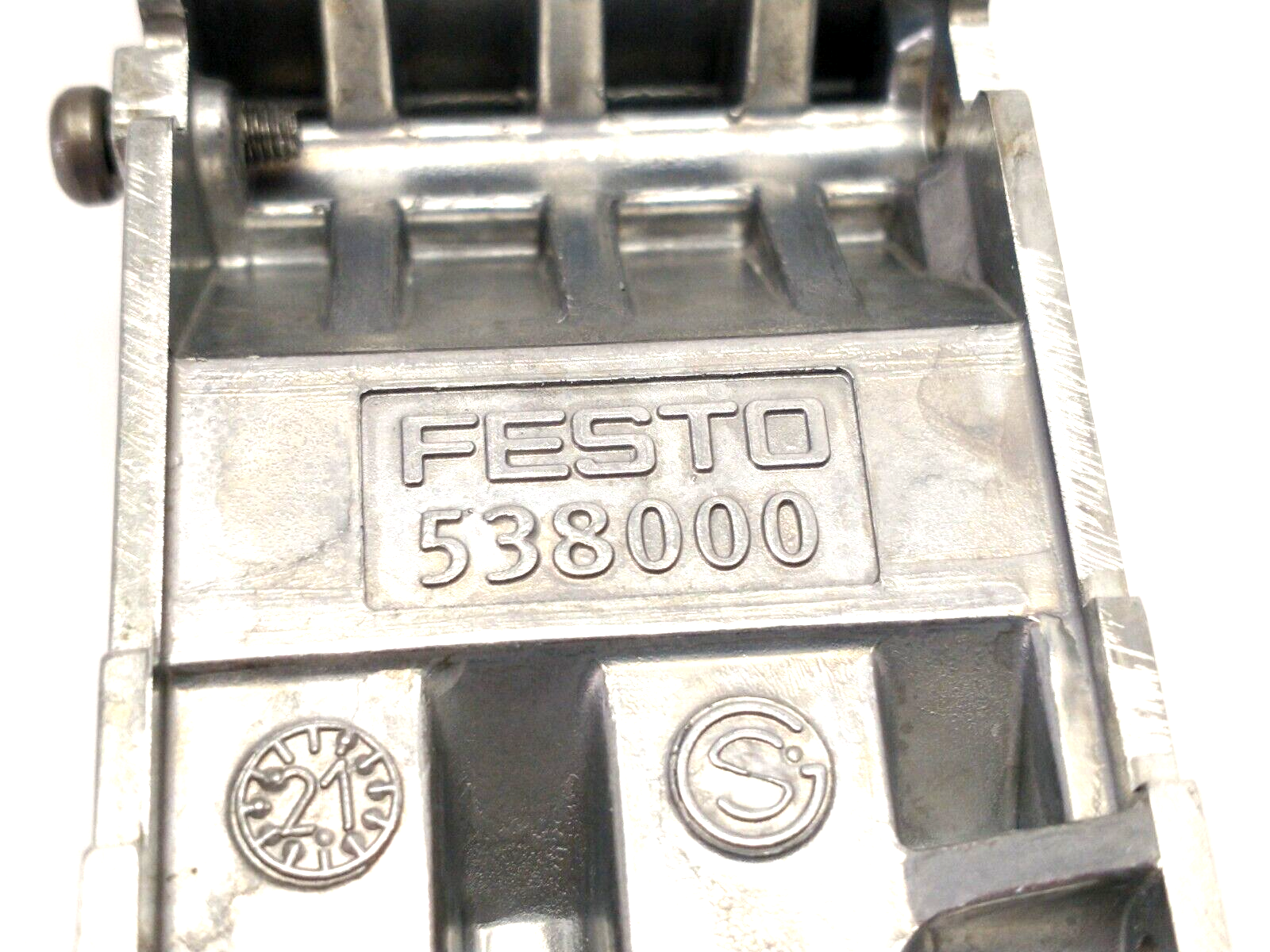 Festo VMPA2-FB-AP-2-1 Valve Manifold Sub-Base G1/8 538000 - Maverick Industrial Sales