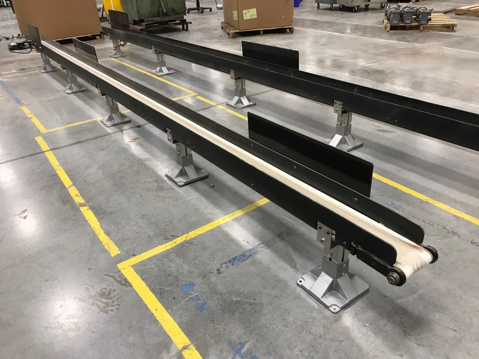 18' x 6" In Belt Conveyor System Flexlink Base Stand Oriental 51K50GN-AW2T Motor - Maverick Industrial Sales