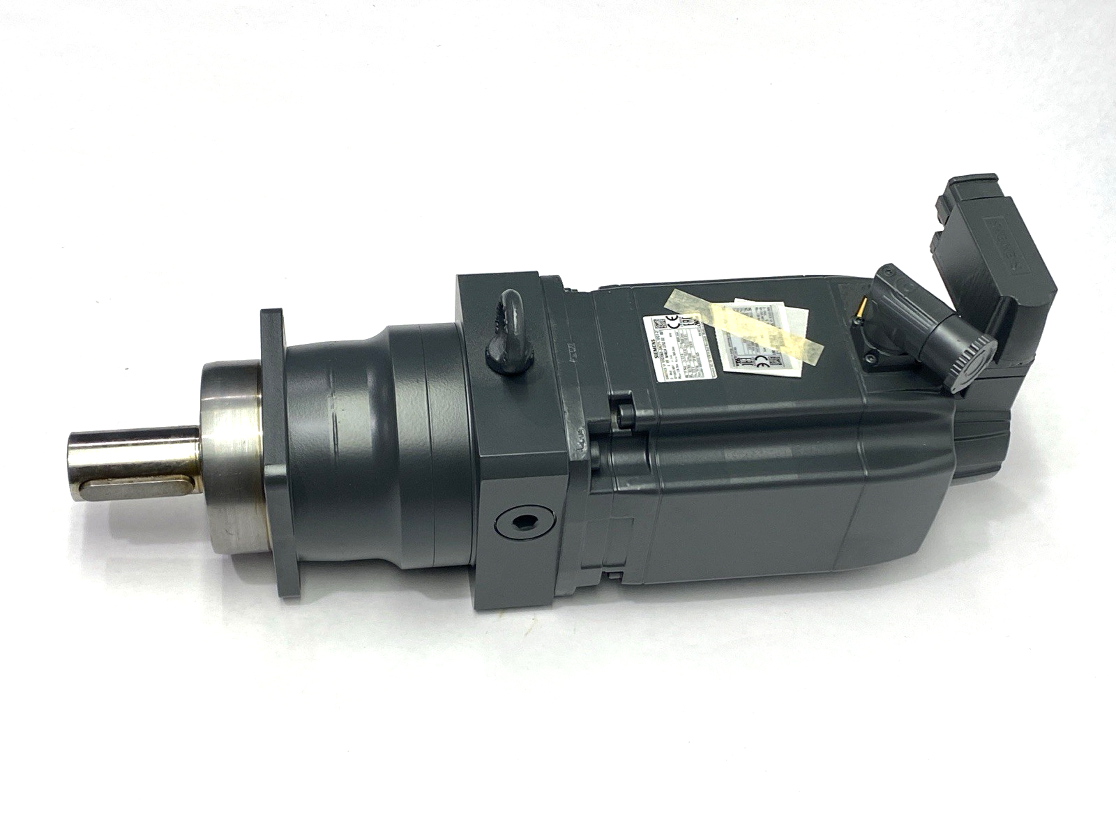 1FK7063-2AC71-1FG1-Z | Siemens SIMOTICS S-1FK7 Servo Geared Motor, Compact 2000rpm - New – Open box - Maverick Industrial Sales