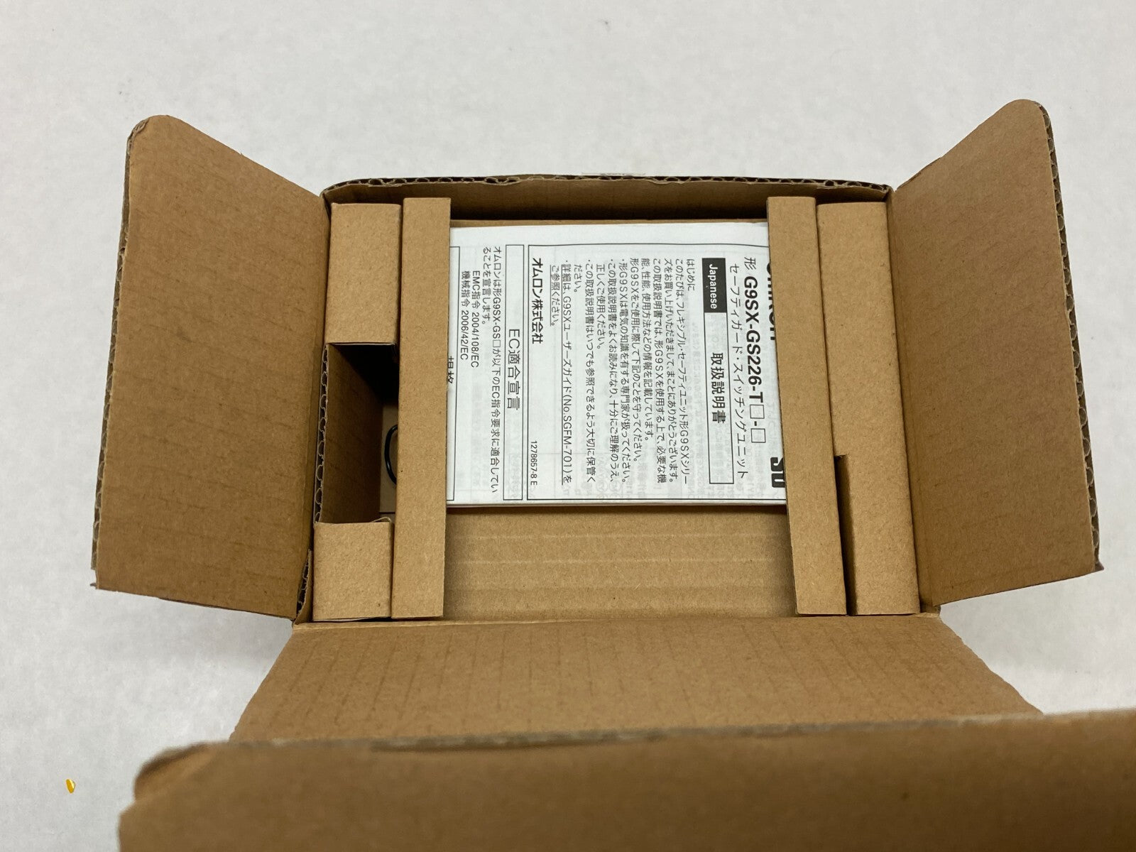 Omron G9SX-GS226-T15-RT Flexible Safety Relay Unit 24VDC 5W Max - Maverick Industrial Sales
