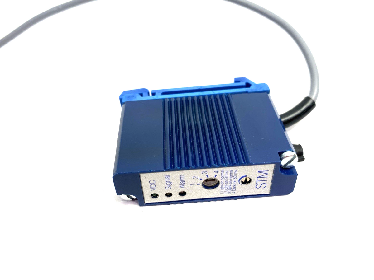 STM Beta V6BP-10 Photoelectric Sensor Amplifier, 10-30VDC, PNP, 500Hz Switching - Maverick Industrial Sales