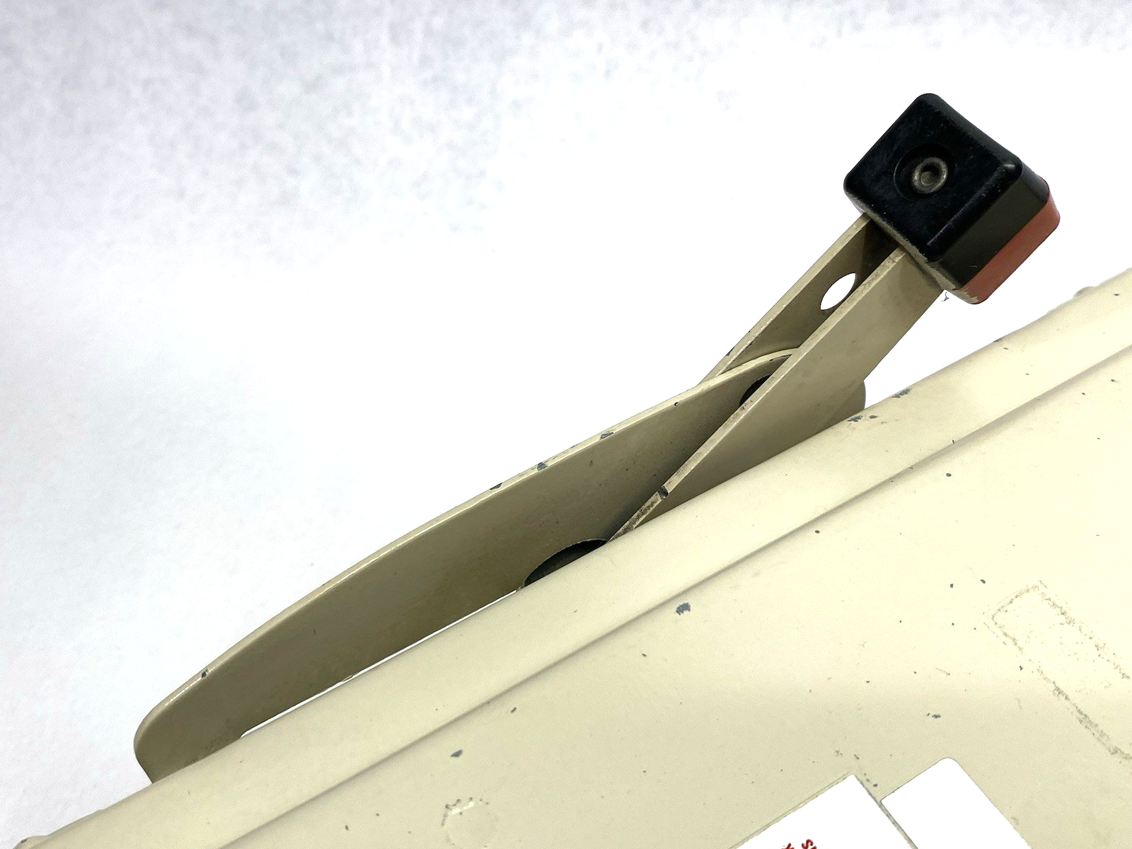 H361A | Schneider Square D Safety Switch, Heavy duty, Fusible, 30A, 3-Pole, 20HP - Used - Maverick Industrial Sales