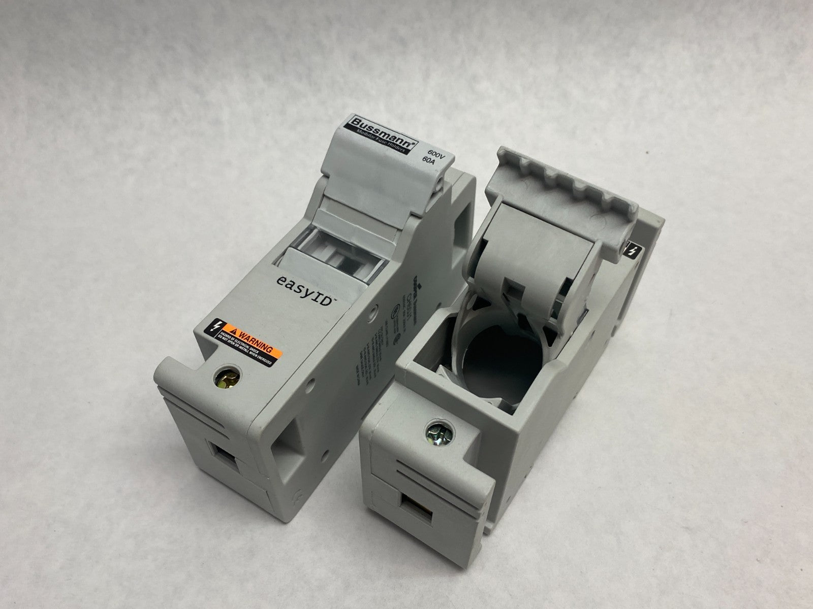 CH60J1 | Cooper Bussmann Fuse Holder 600VAC 60A LOT OF 2 - Used - Maverick Industrial Sales