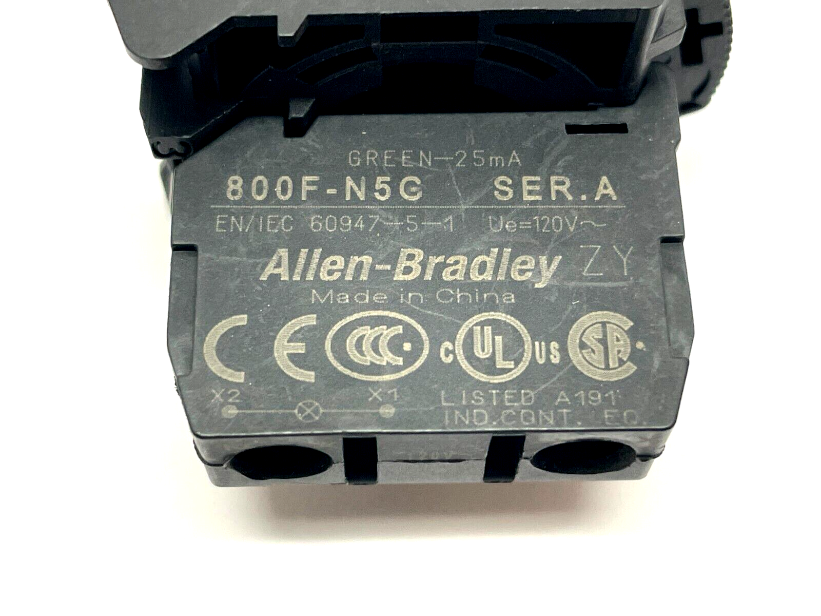 Allen Bradley 800FP-LFA3 Illuminated Pushbutton Green w/ 800F-N5C Ser. A Lamp - Maverick Industrial Sales