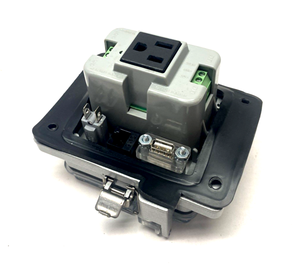 P-P22R2-K3RF3 | Grace Technologies GracePort Panel Interface Connector w/ USB - Used - Maverick Industrial Sales