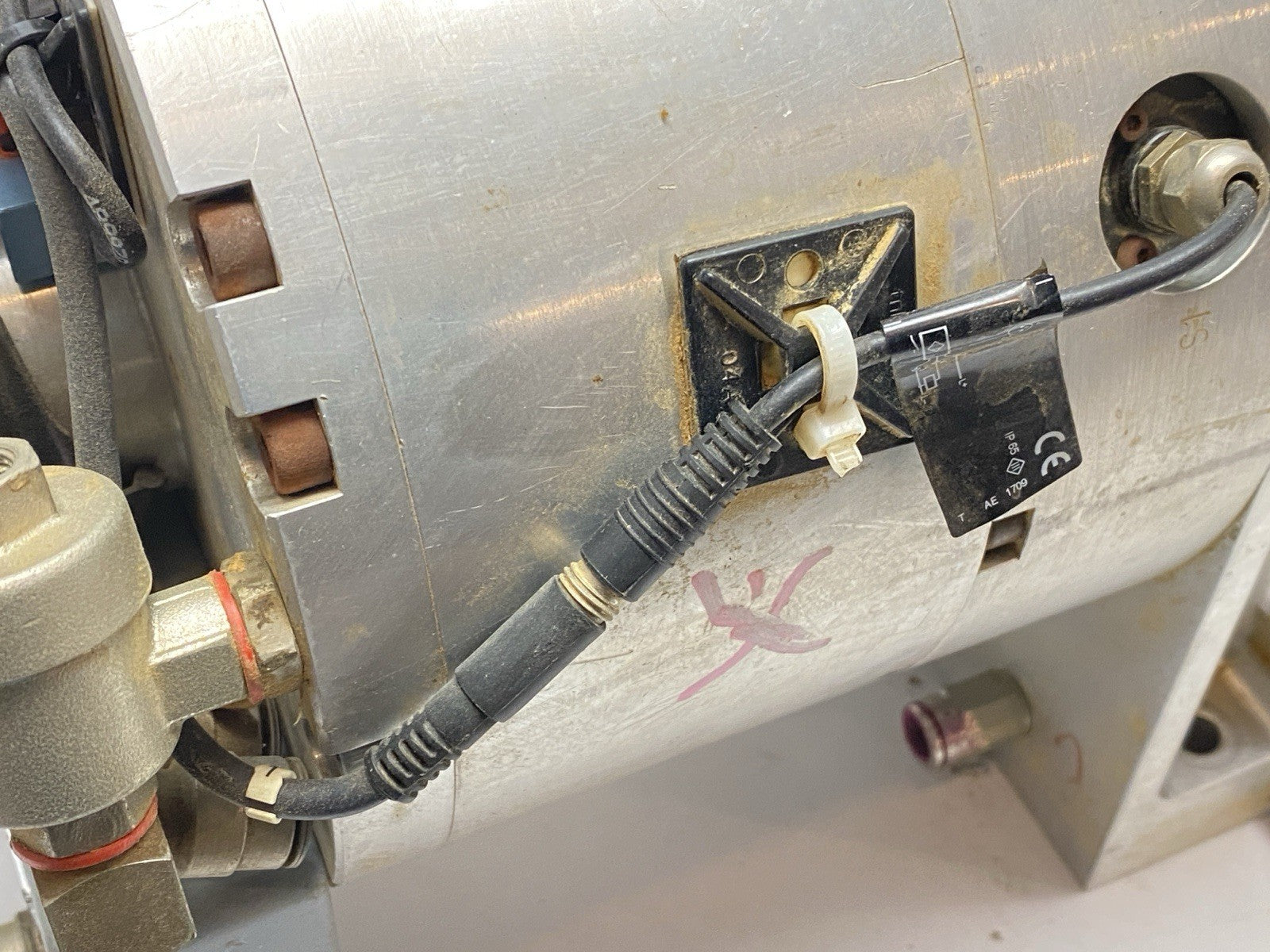 mW 13,5/10-4 | Fischer Spindle 127992 Mill Head FF75 M00X225/12-12/18 HSK-F63 - Used - Maverick Industrial Sales