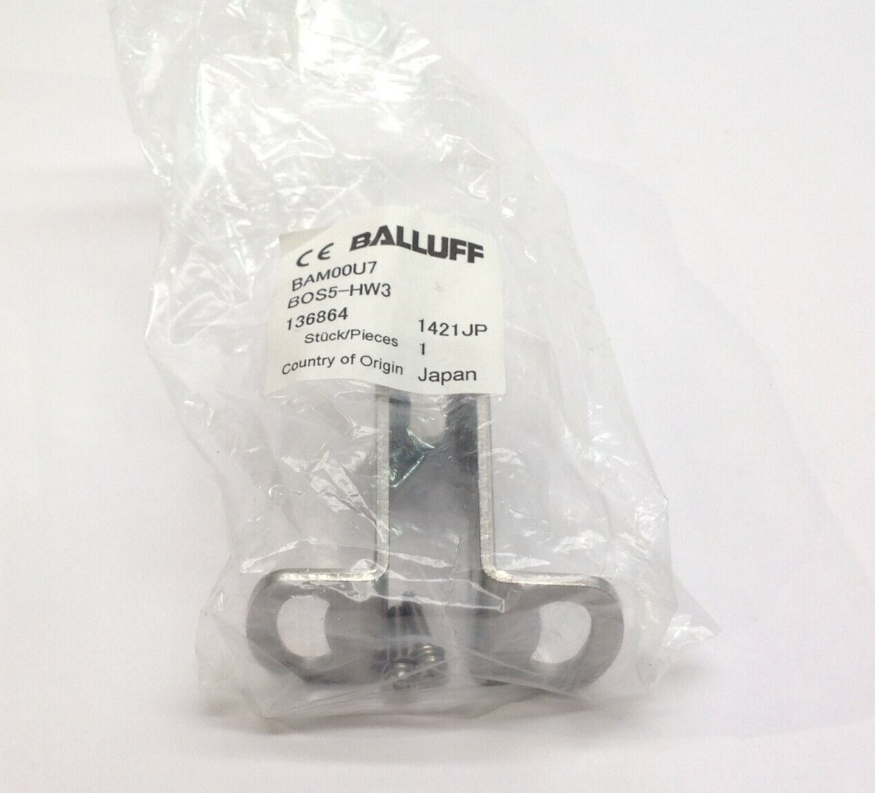 Balluff BAM00U7 Mounting Bracket for Photoelectric Sensors BOS 5-HW-3 - Maverick Industrial Sales