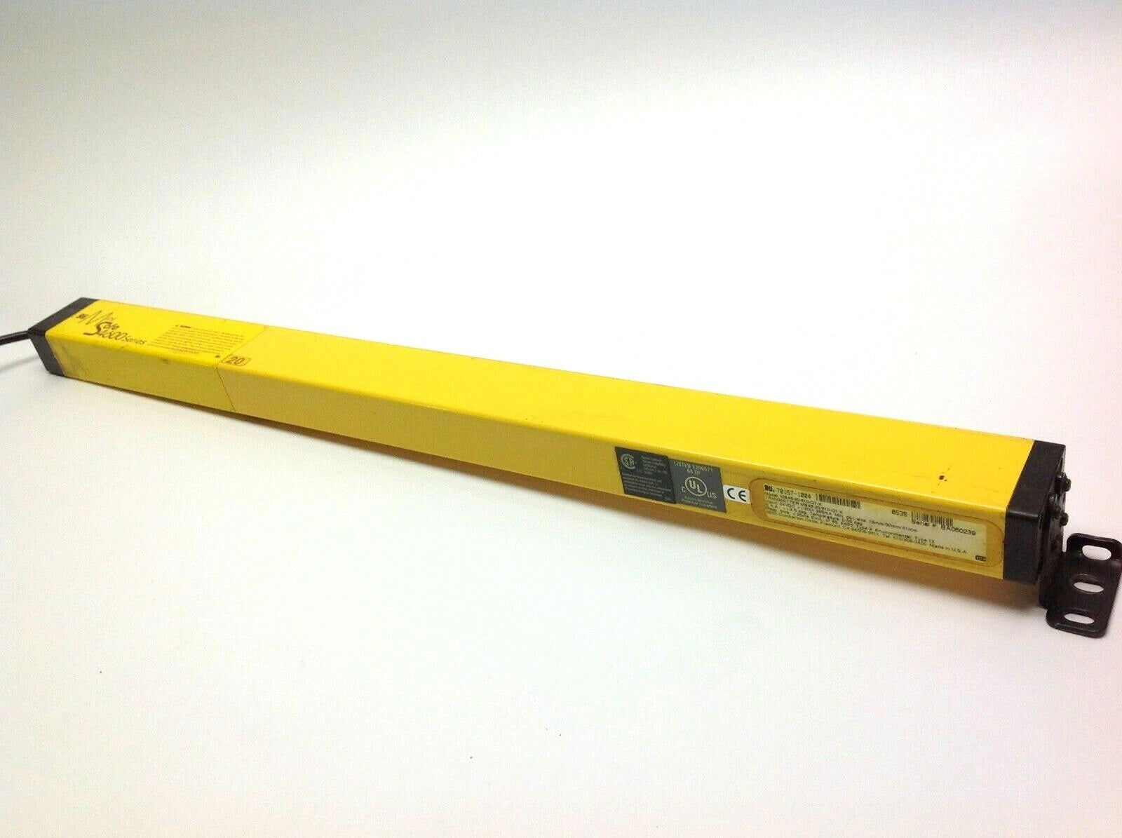 STI MS46-20-610-Q1-X Minisafe Light Curtain Transmitter 4600 Series 70157-1004 - Maverick Industrial Sales