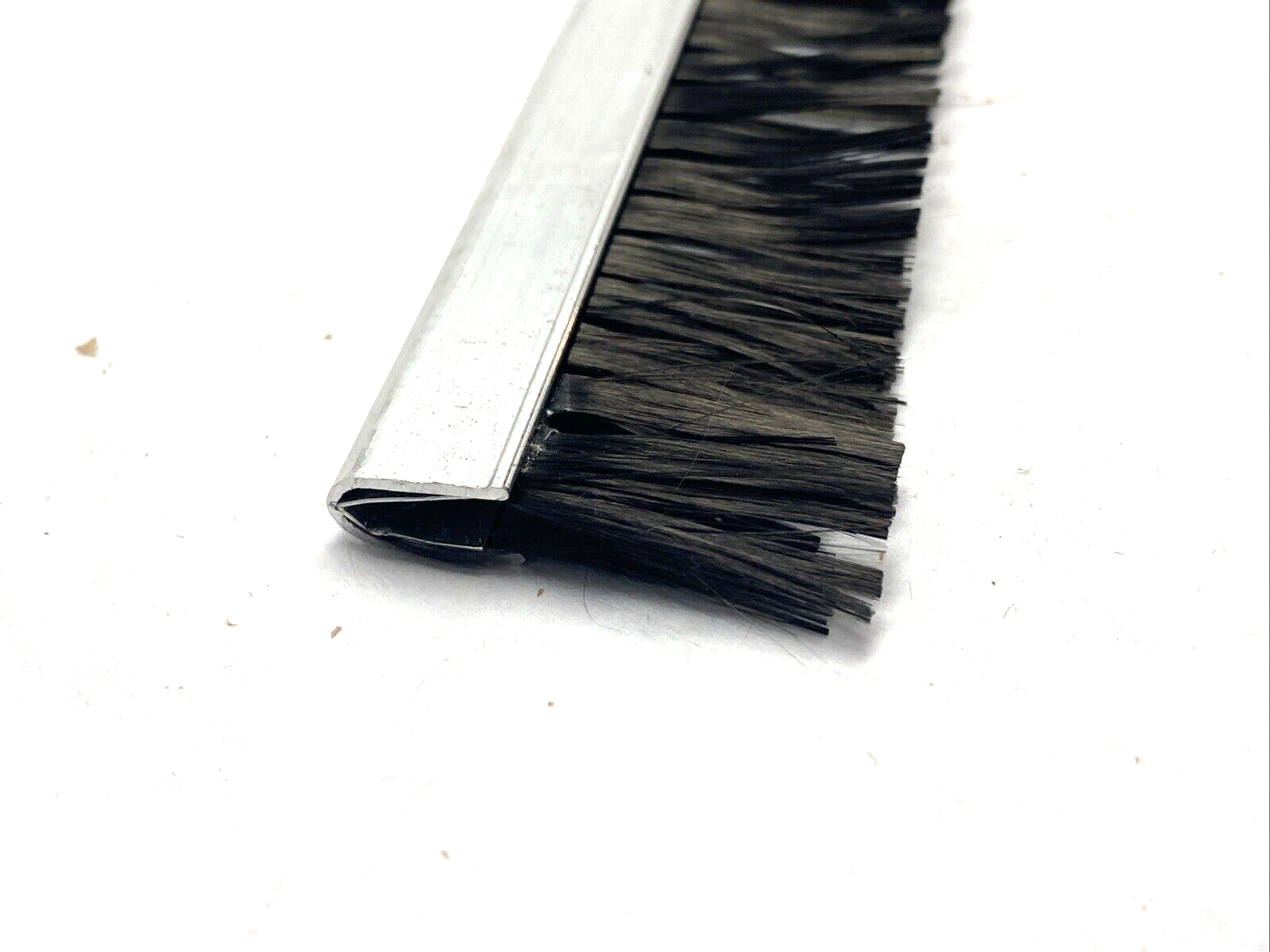 98415T66, 4800.C6.075.10.03.0500 | 98415T66 Static Control Brush, 4' Long 3/4" Bristle Height, Carbon Fiber Bristle - New Other - Maverick Industrial Sales