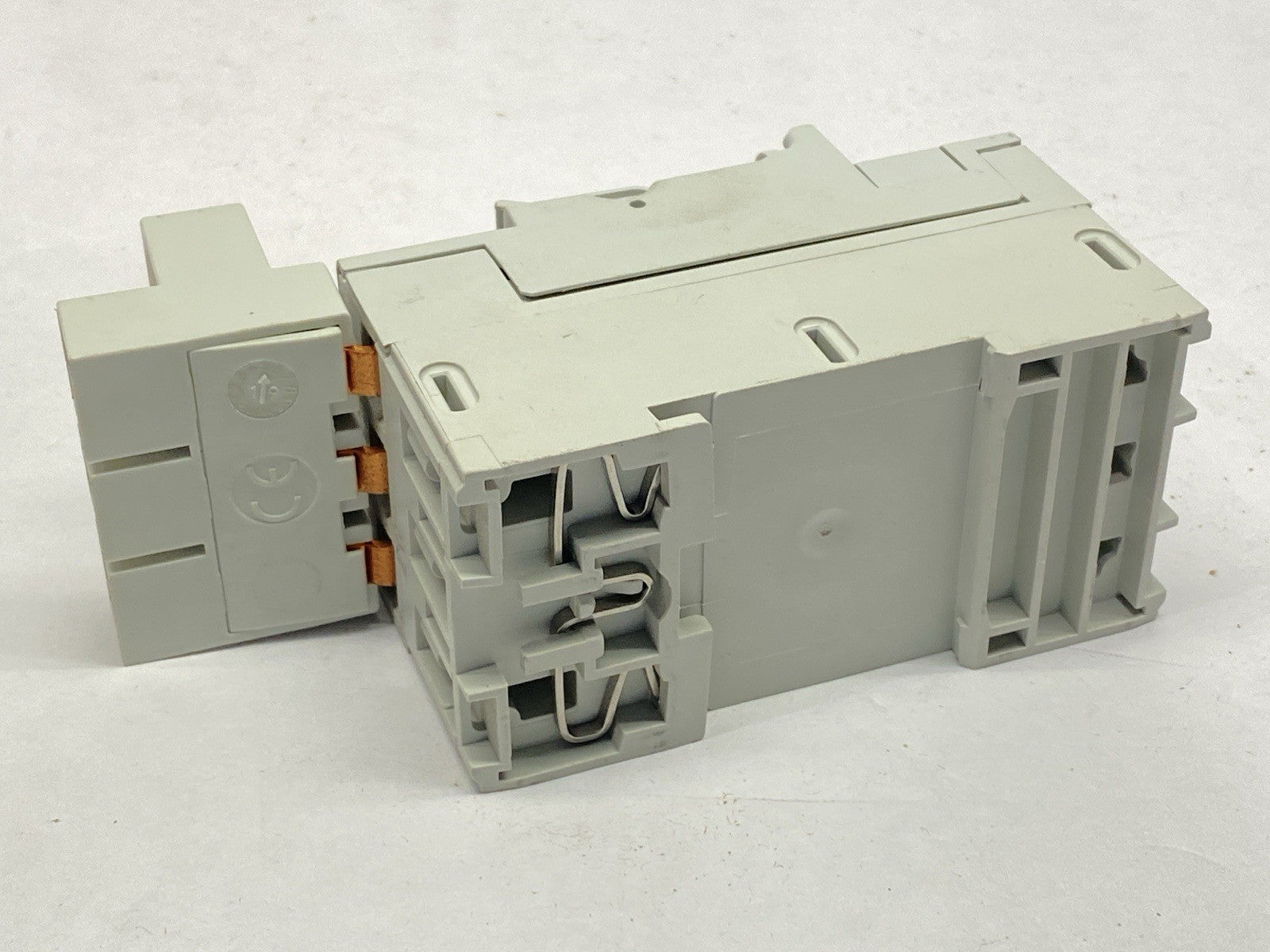 Murr Elektronik 67981 MSVD Power Socket NEMA GFCI - Maverick Industrial Sales