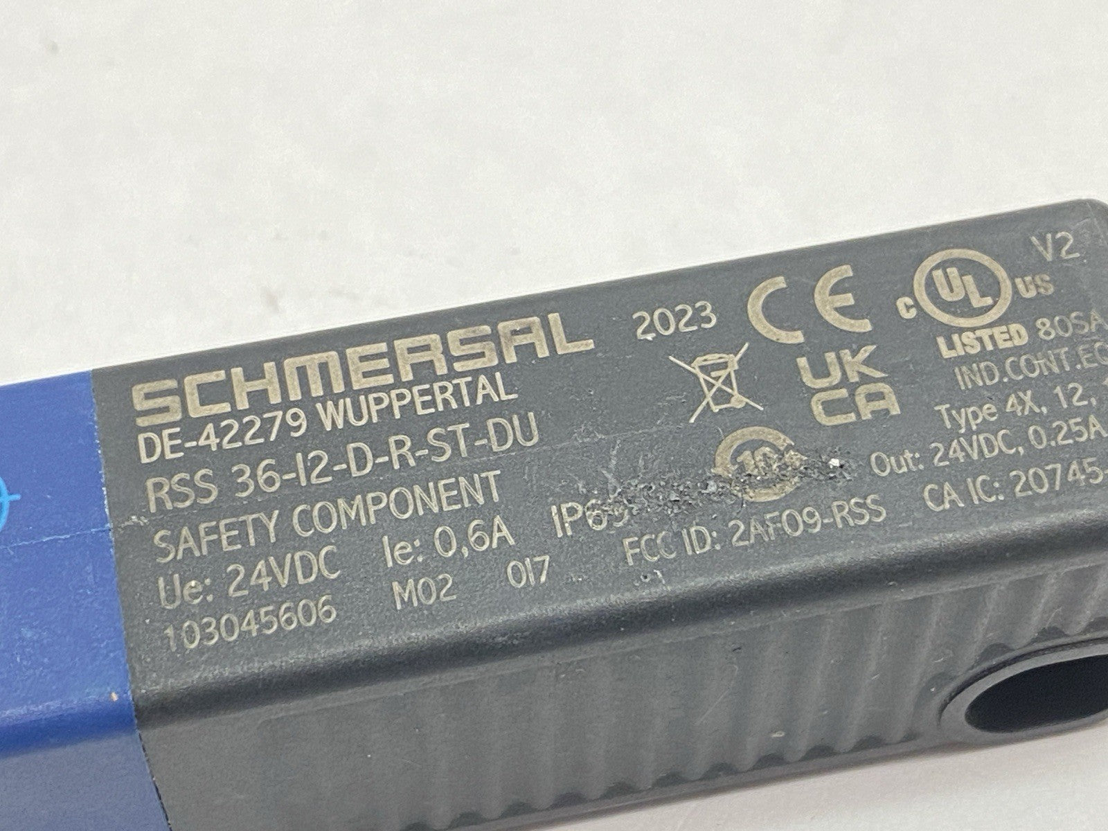 RSS 36-12-D-R-ST-DU | Schmersal Safety Sensor M12 8-Pole 103044826 - Used - Maverick Industrial Sales
