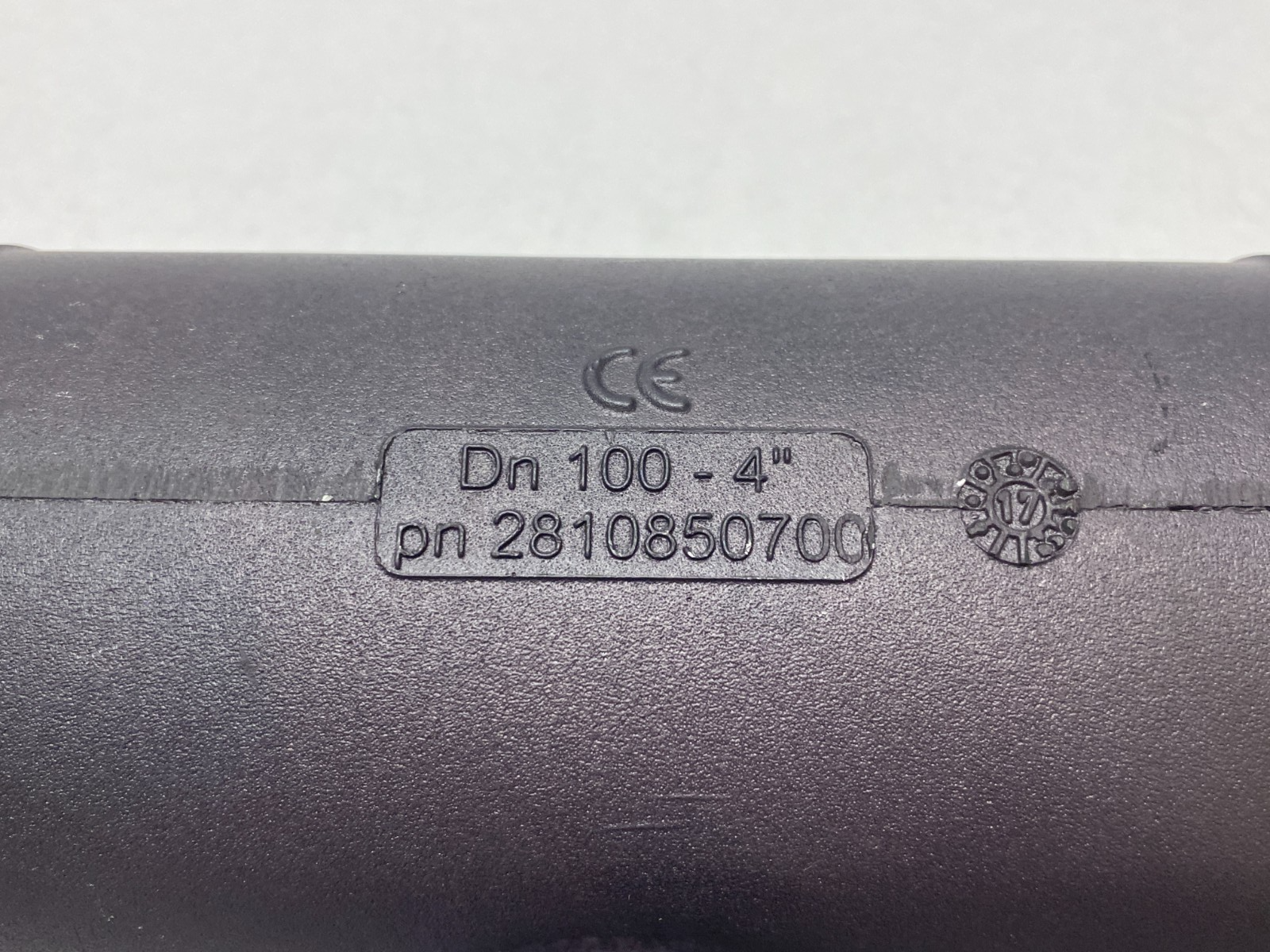 Airnet 2810850700 Reduction Tee Pipe Fitting Dn 100-4" - Maverick Industrial Sales