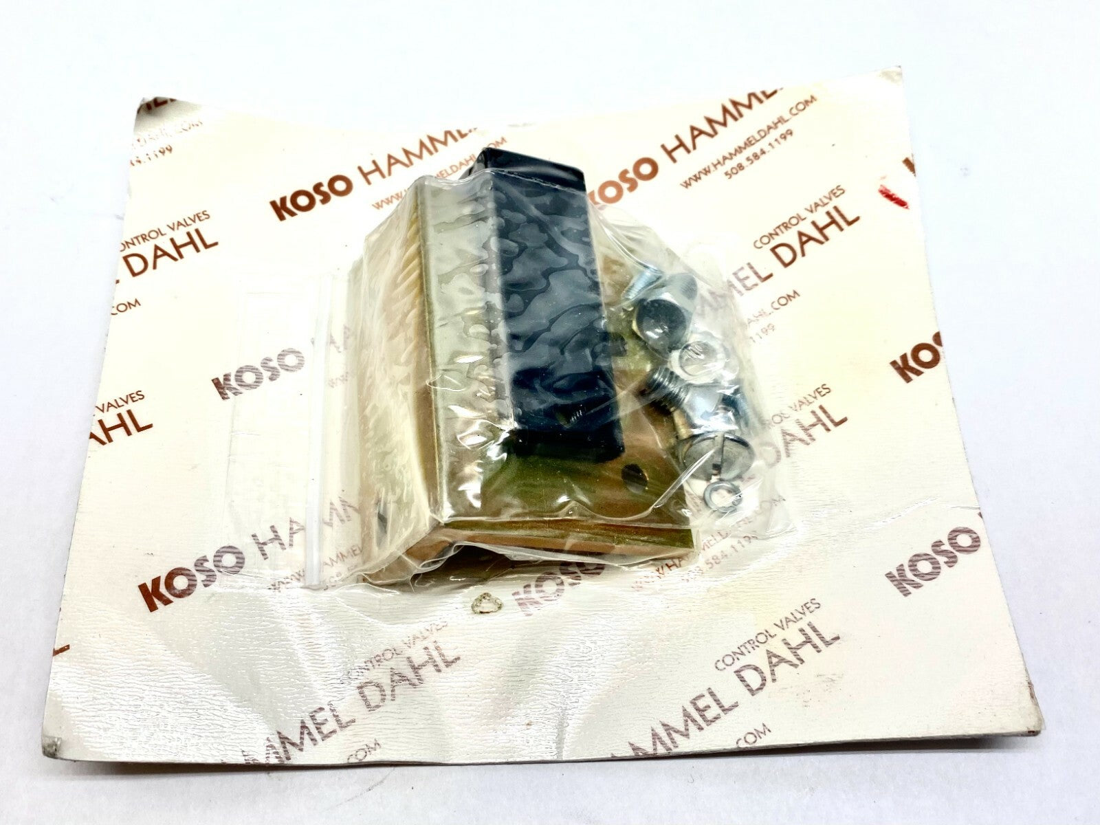 HC1500632 | Koso Hammel Dahl Bracket P-1760 - New - Maverick Industrial Sales