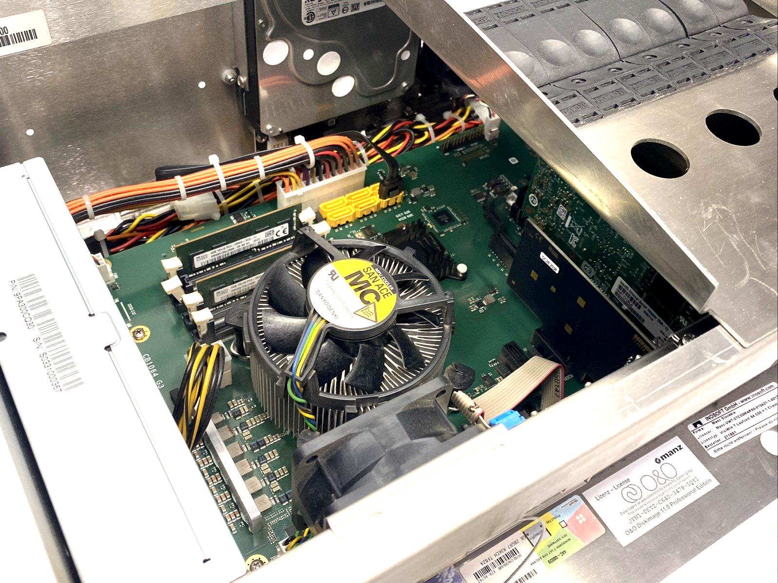 Beckhoff C6640-0050 Industrial PC Intel Core i7-6700 3.4GHz CB1064-0002 Board - Maverick Industrial Sales