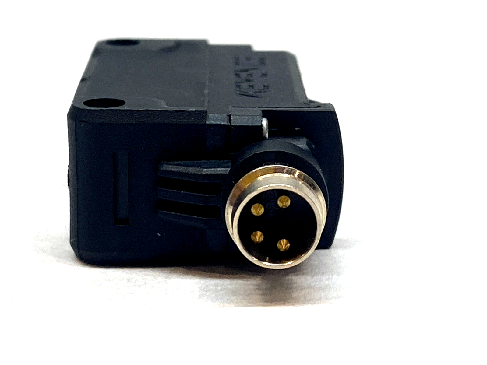 Keyence PZ-G51CT Photoelectronic Transmitter 10-30VDC - Maverick Industrial Sales