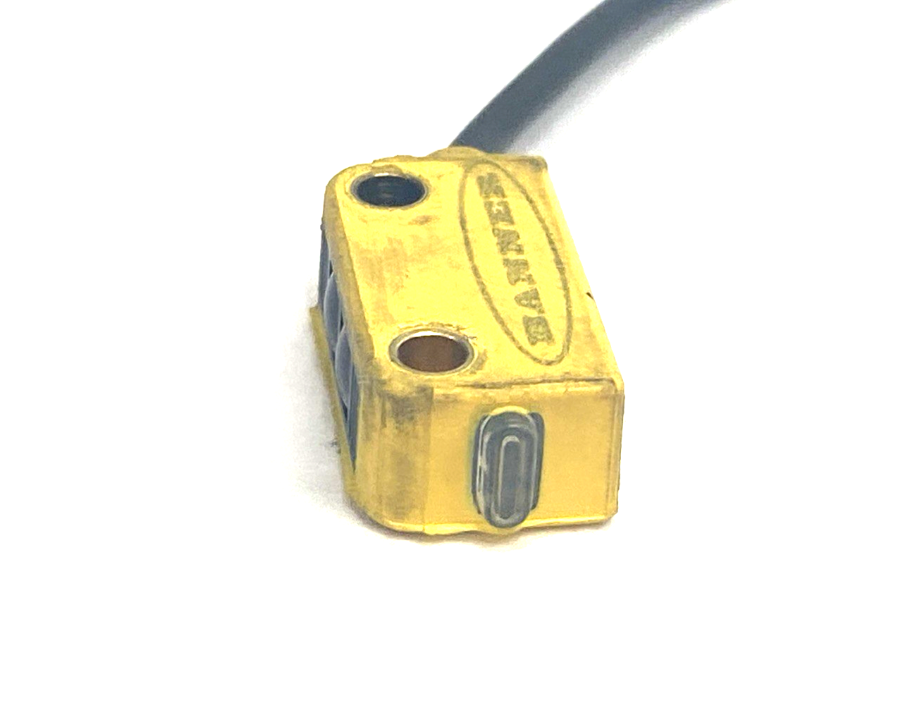Banner Q12AP6FF50Q3 Miniature Photoelectric Sensor 76163 - Maverick Industrial Sales