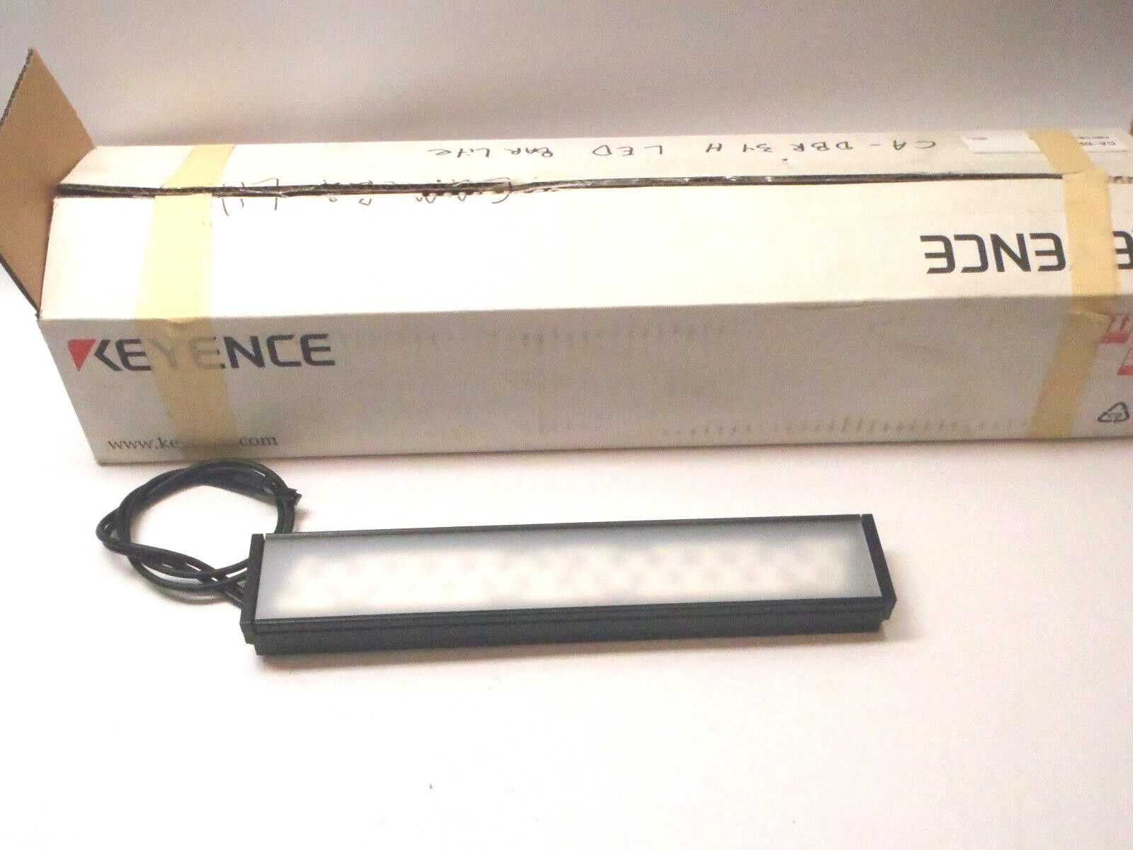 Keyence CA-DBR34H High-intensity Large bar-type light 340mm Red - Maverick Industrial Sales