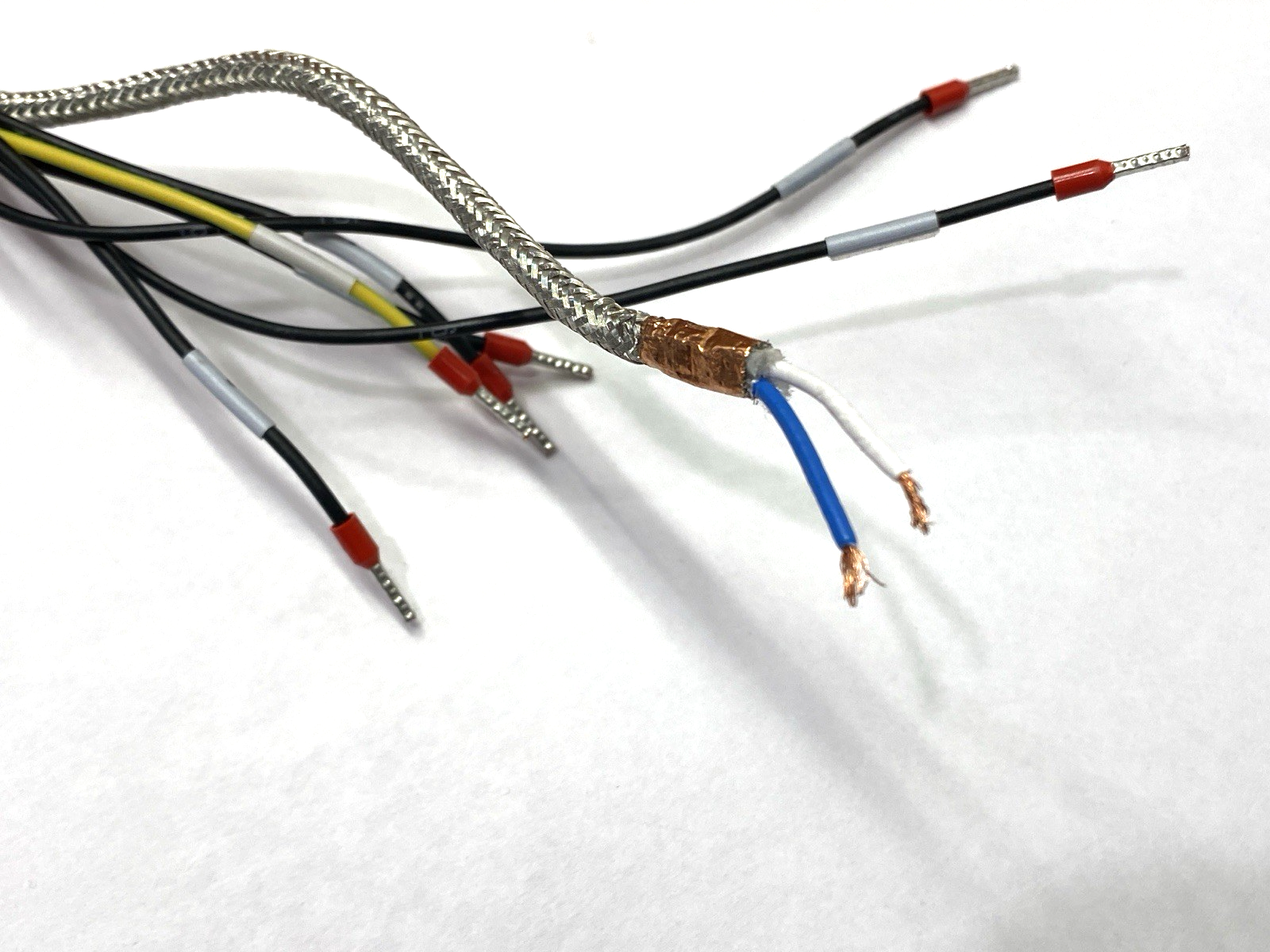 MAT9751701 | Igus Single Ended Readycable Servo Hybrid Cable 25m - Used - Maverick Industrial Sales