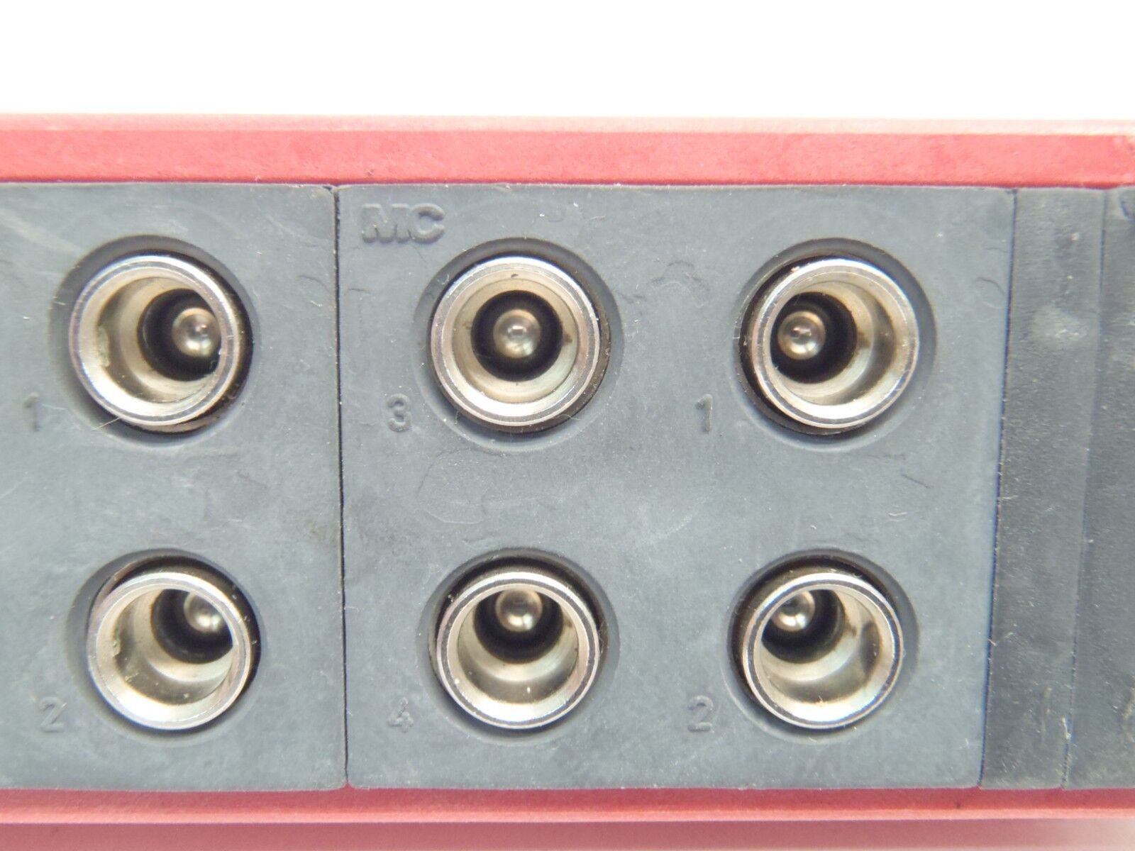 Staubli Combitac 8-Port Check Ball Pass Through Module - Maverick Industrial Sales