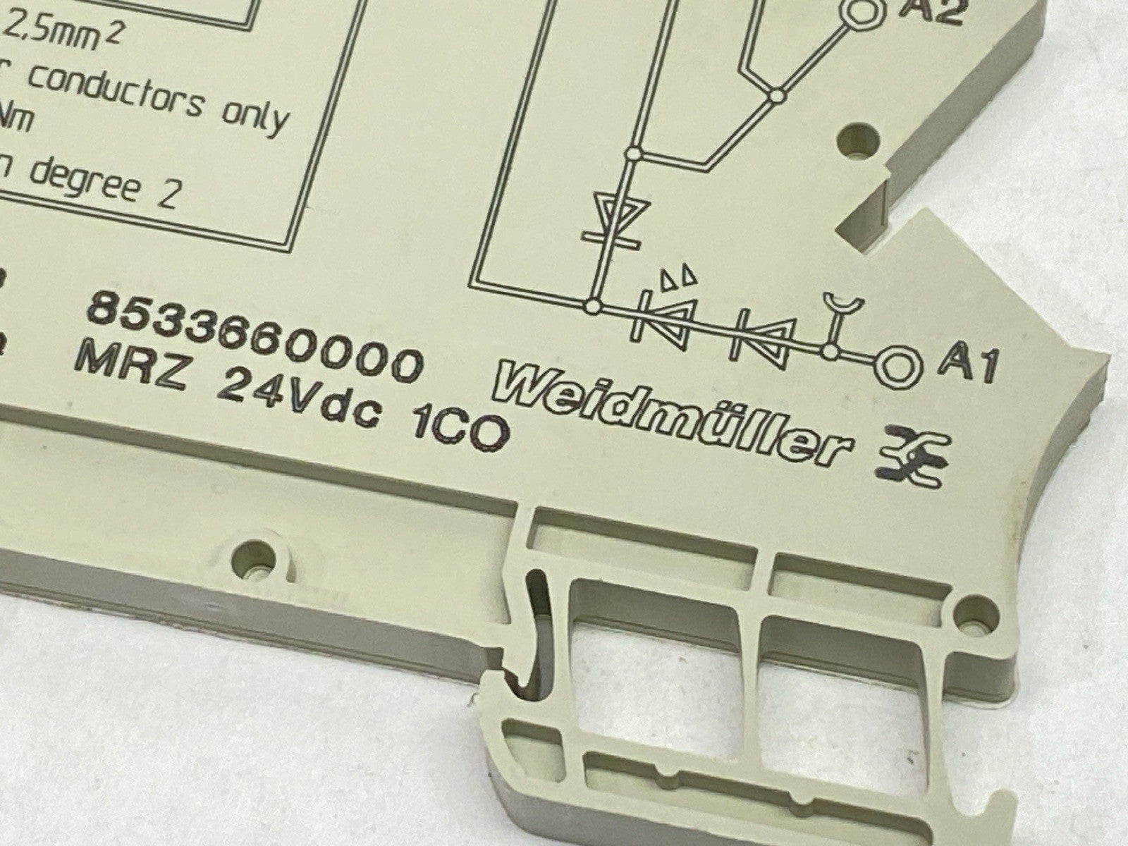 700-TBS24 | Allen Bradley Ser C Relay w/ Weidmuller 8533660000 Base LOT OF 3 - Used - Maverick Industrial Sales