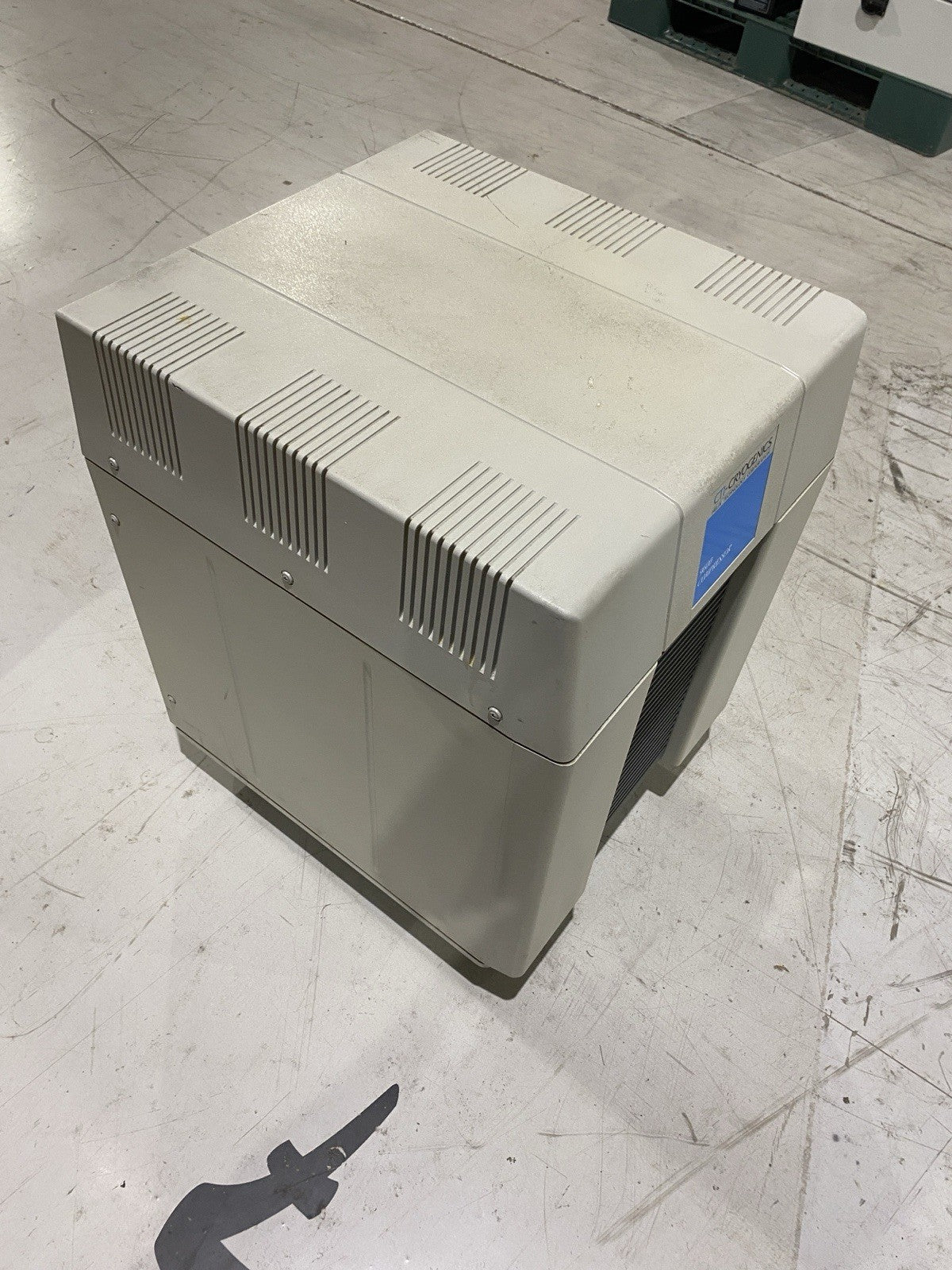 8135901G001 | CTI Cryogenics 9600 Series Compressor 380-460V 3Ph - Used - Maverick Industrial Sales